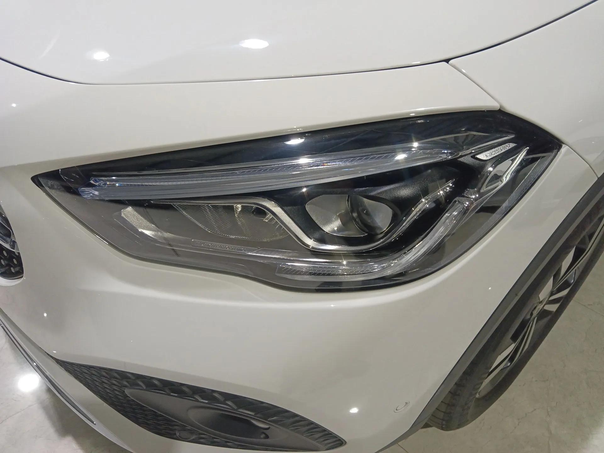 Mercedes-Benz GLA 2020 GLA 200 — миниатюра 2
