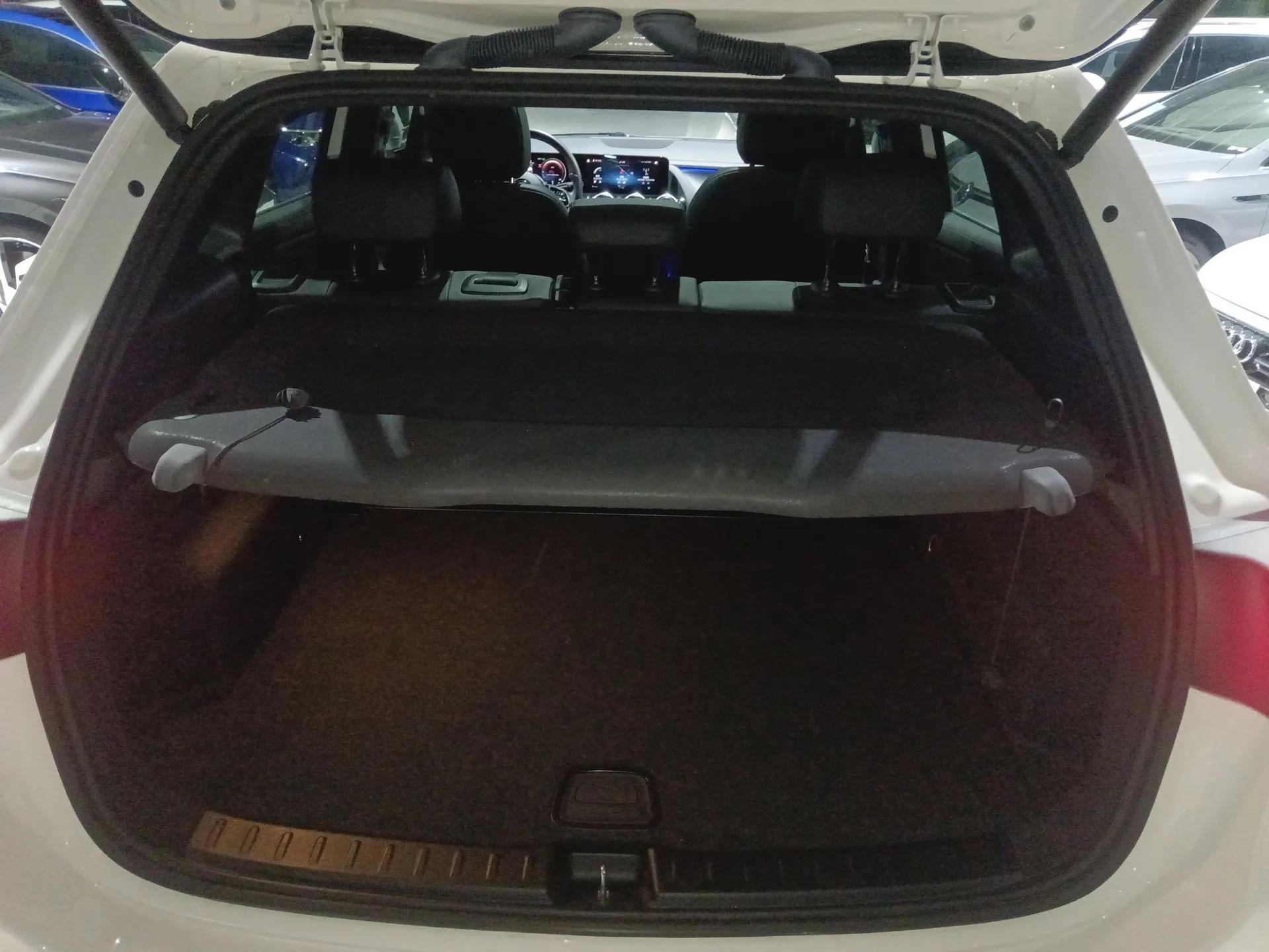 Mercedes-Benz GLA 2020 GLA 200 — миниатюра 18