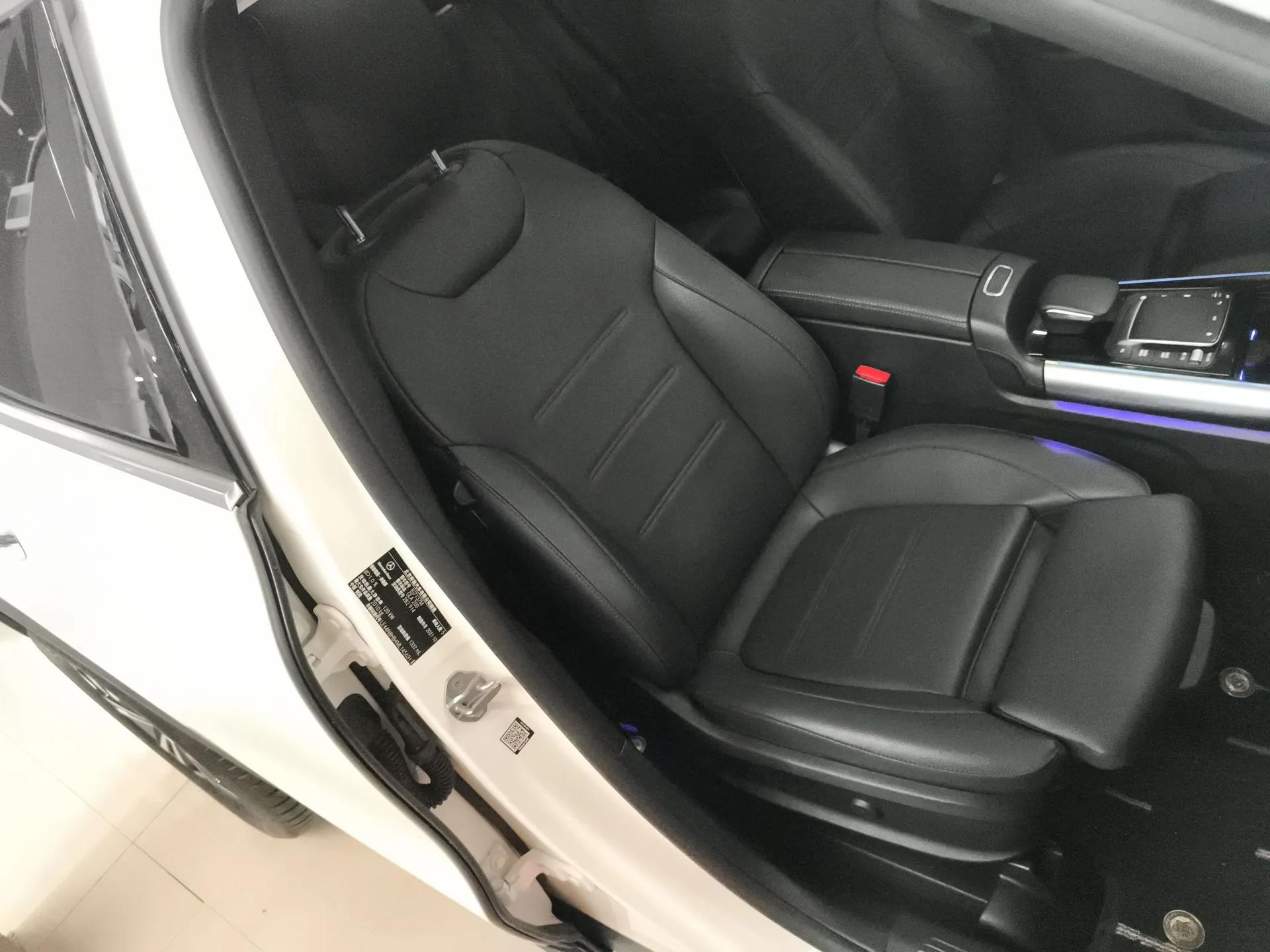 Mercedes-Benz GLA 2022 GLA 200 — миниатюра 24