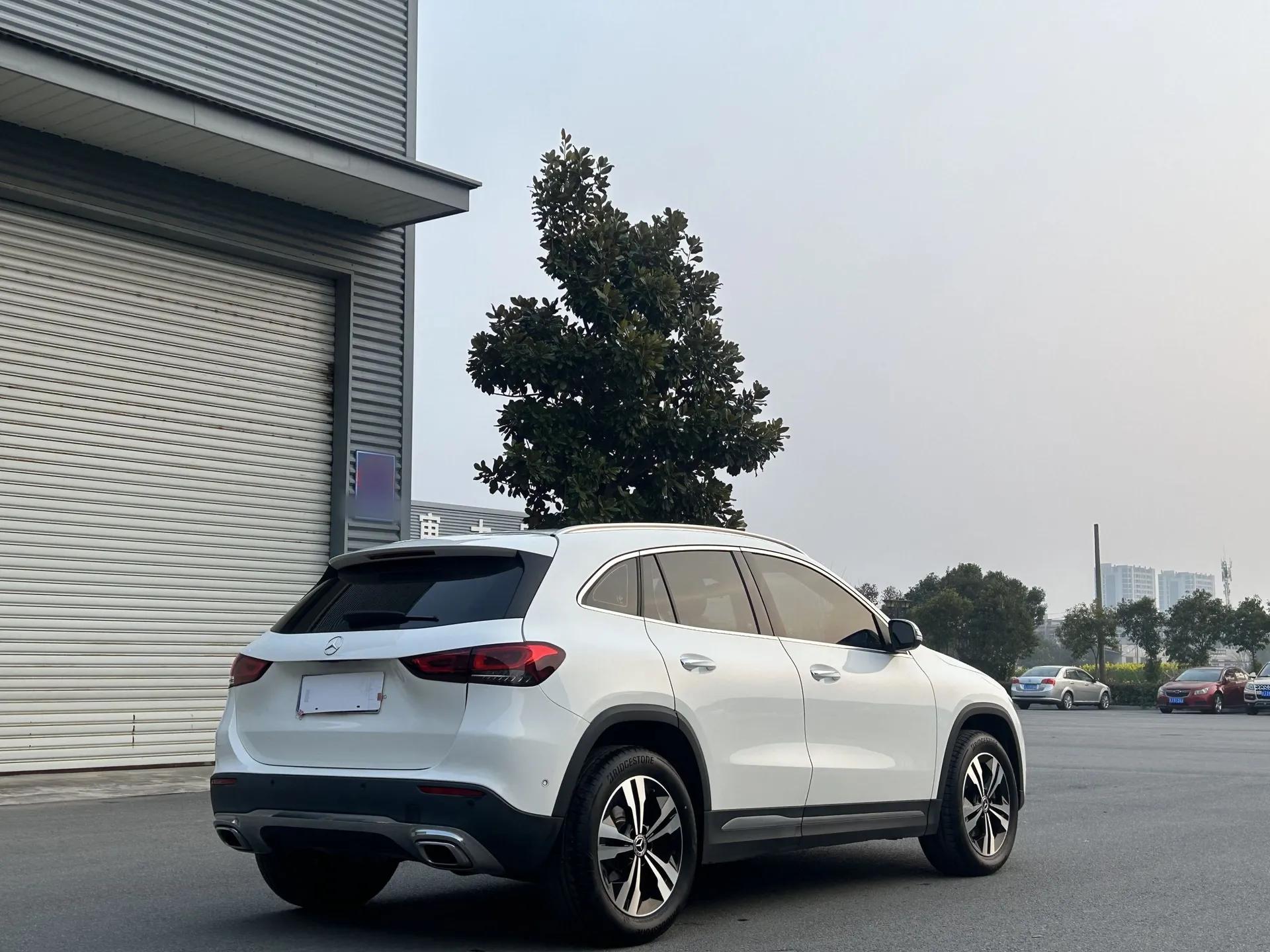 Mercedes-Benz GLA 2022 GLA 200 — миниатюра 8