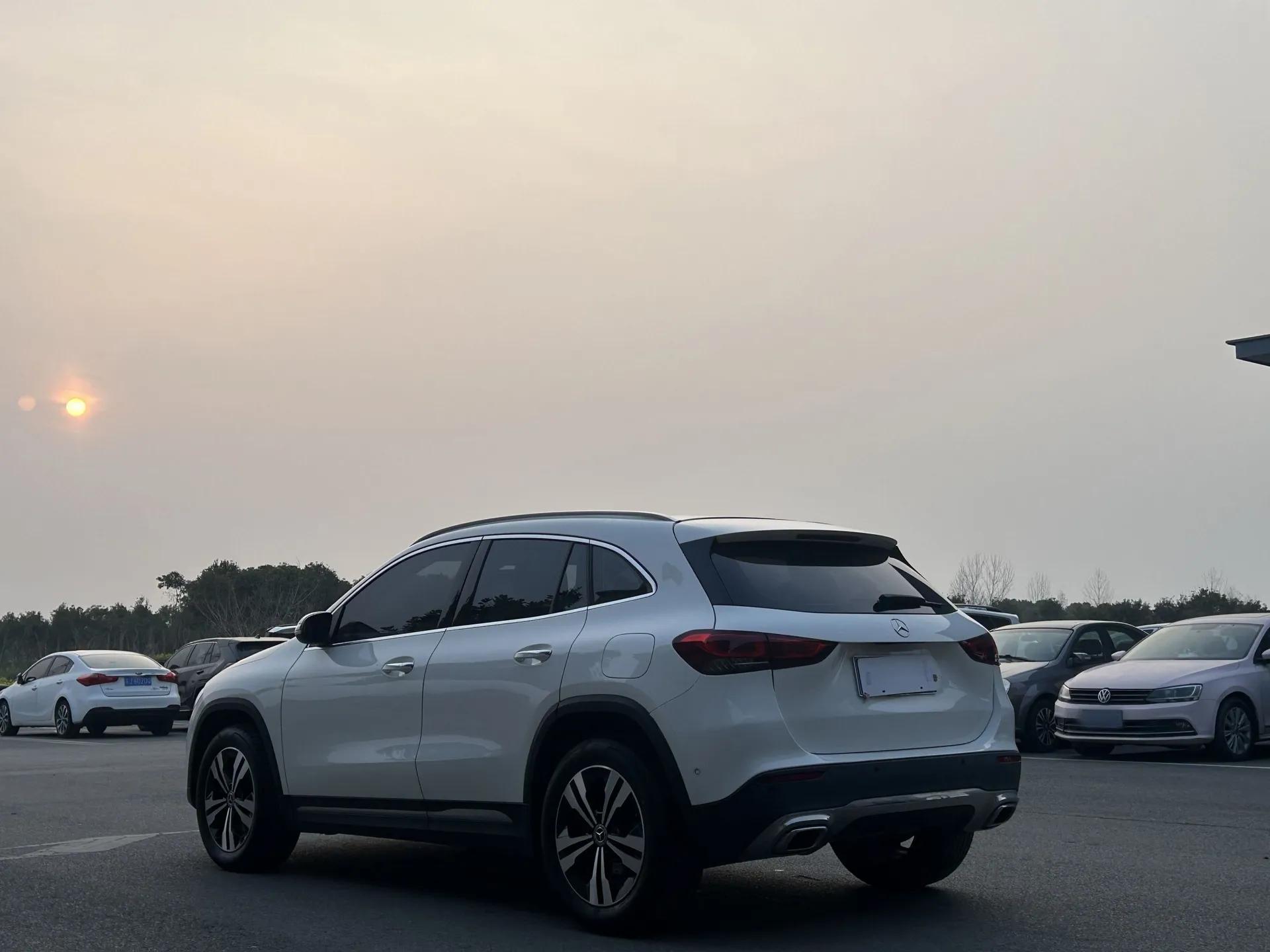 Mercedes-Benz GLA 2022 GLA 200 — миниатюра 9