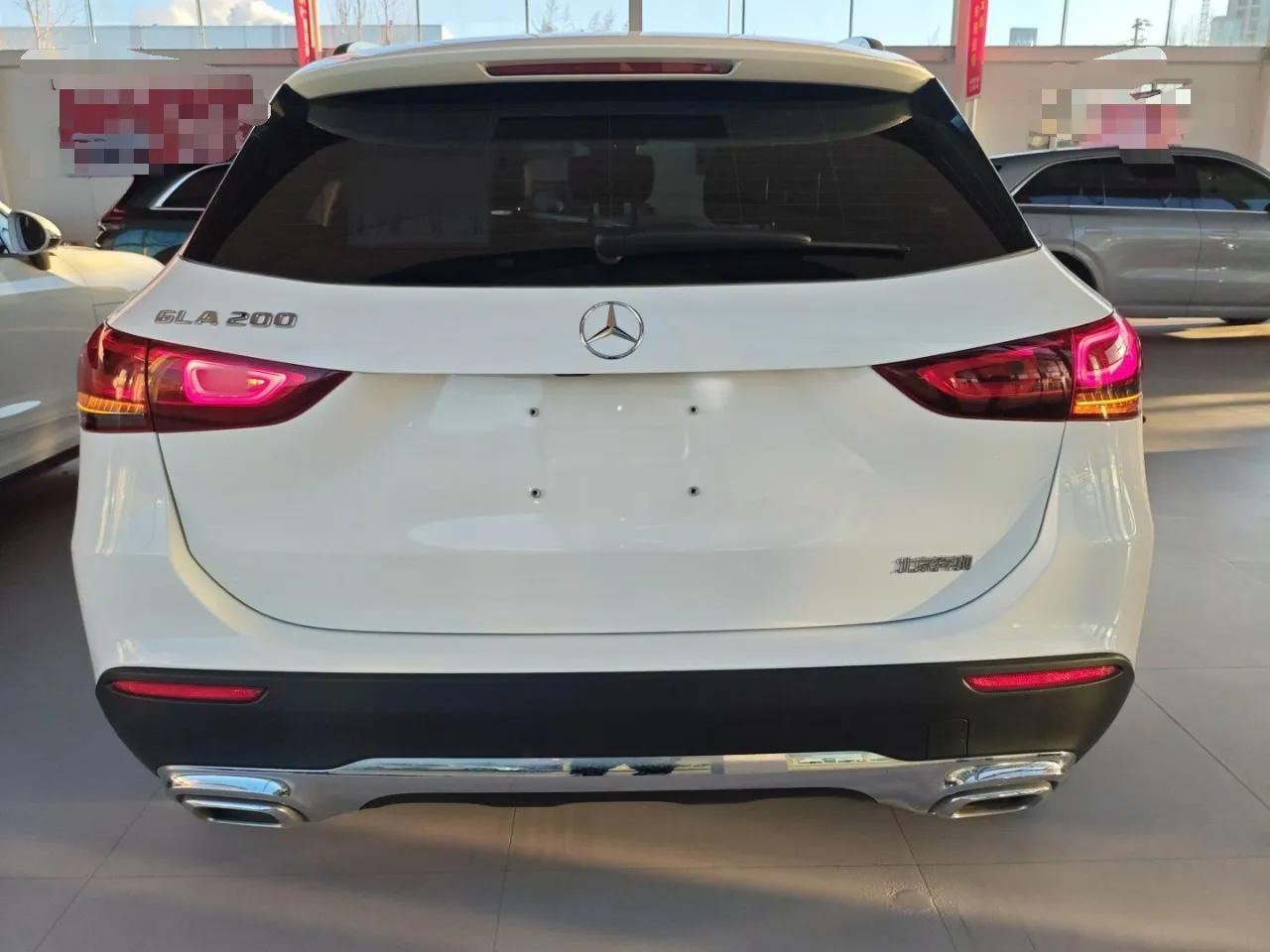 Mercedes-Benz GLA 2023 GLA 200 — миниатюра 5