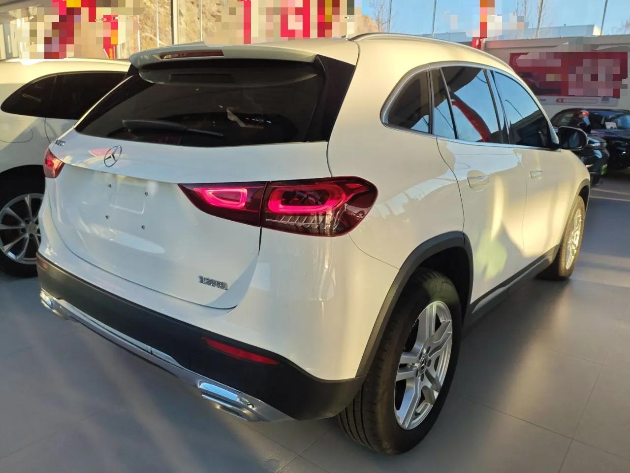 Mercedes-Benz GLA 2023 GLA 200 — миниатюра 6