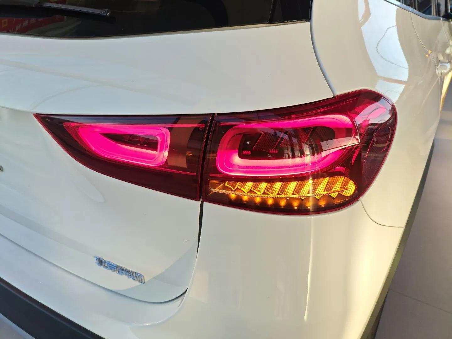 Mercedes-Benz GLA 2023 GLA 200 — миниатюра 7