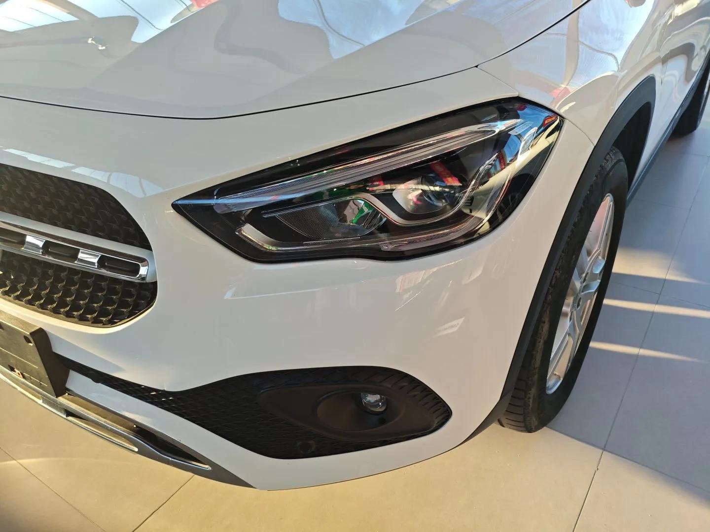 Mercedes-Benz GLA 2023 GLA 200 — миниатюра 9