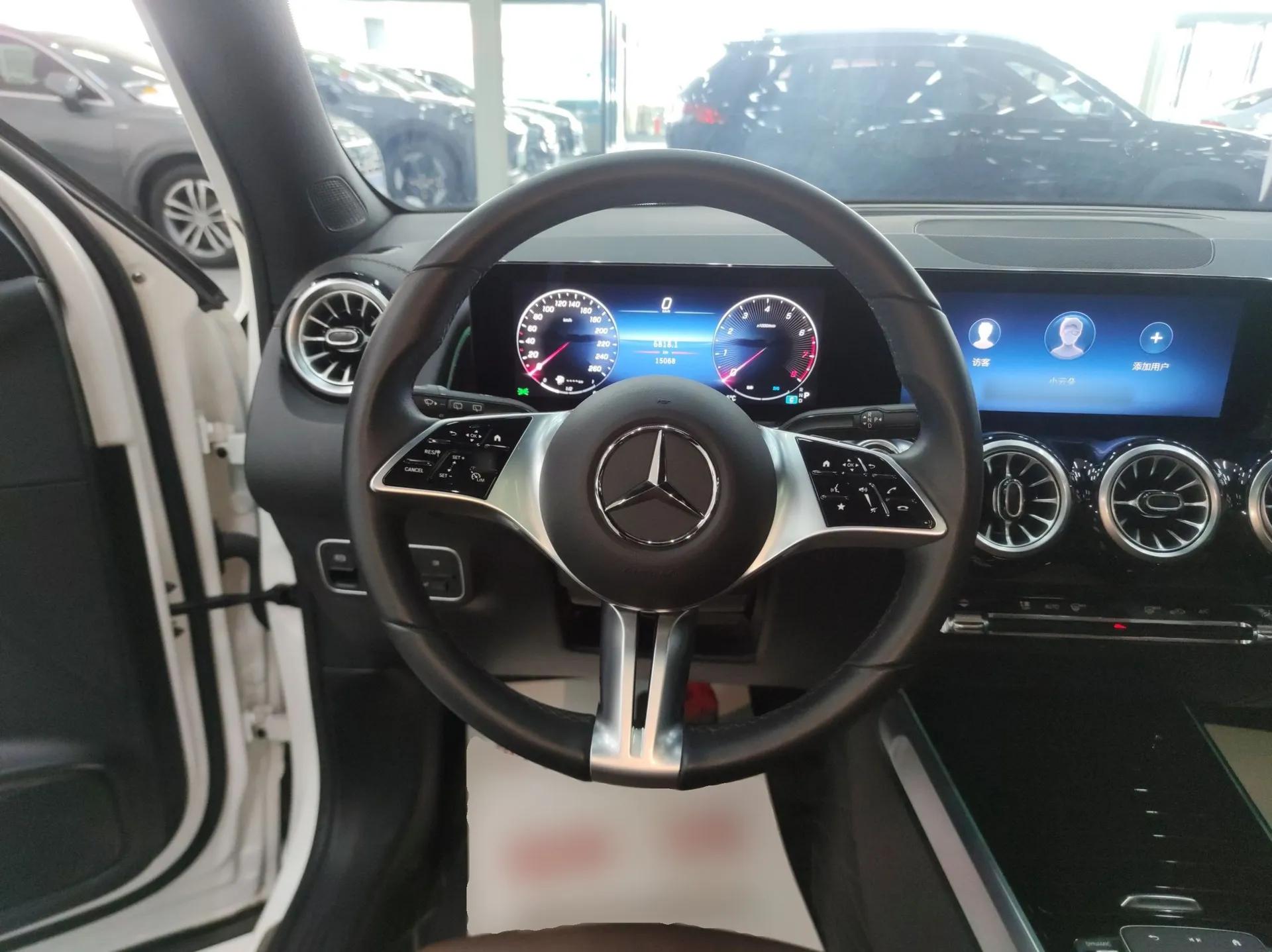 Mercedes-Benz GLB 2024 GLB 220 Dynamic Edition — миниатюра 14