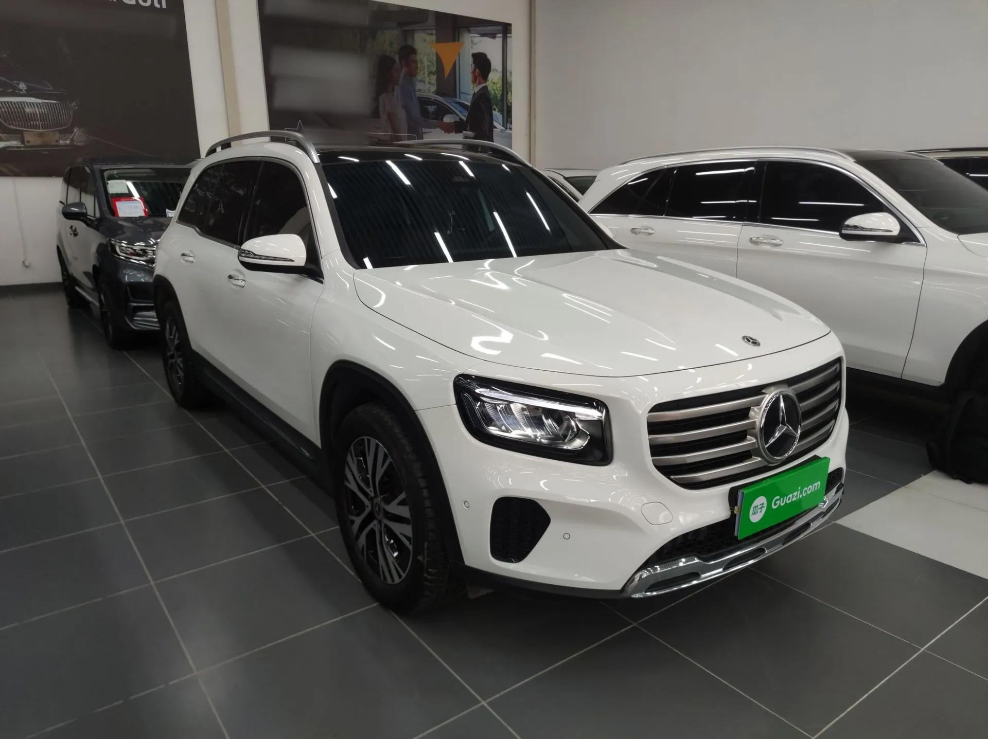 Mercedes-Benz GLB 2024 GLB 220 Dynamic Edition — миниатюра 3