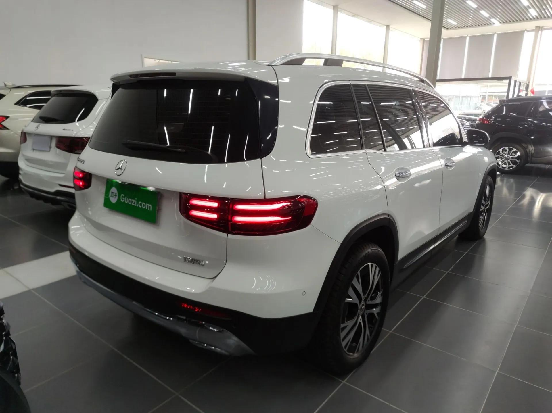 Mercedes-Benz GLB 2024 GLB 220 Dynamic Edition — миниатюра 6