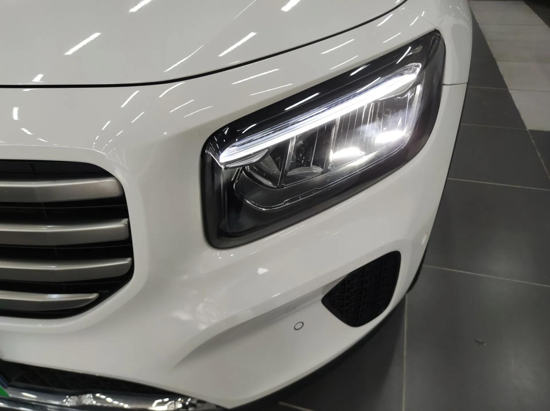 Mercedes-Benz GLB 2024 GLB 220 Dynamic Edition — миниатюра 9