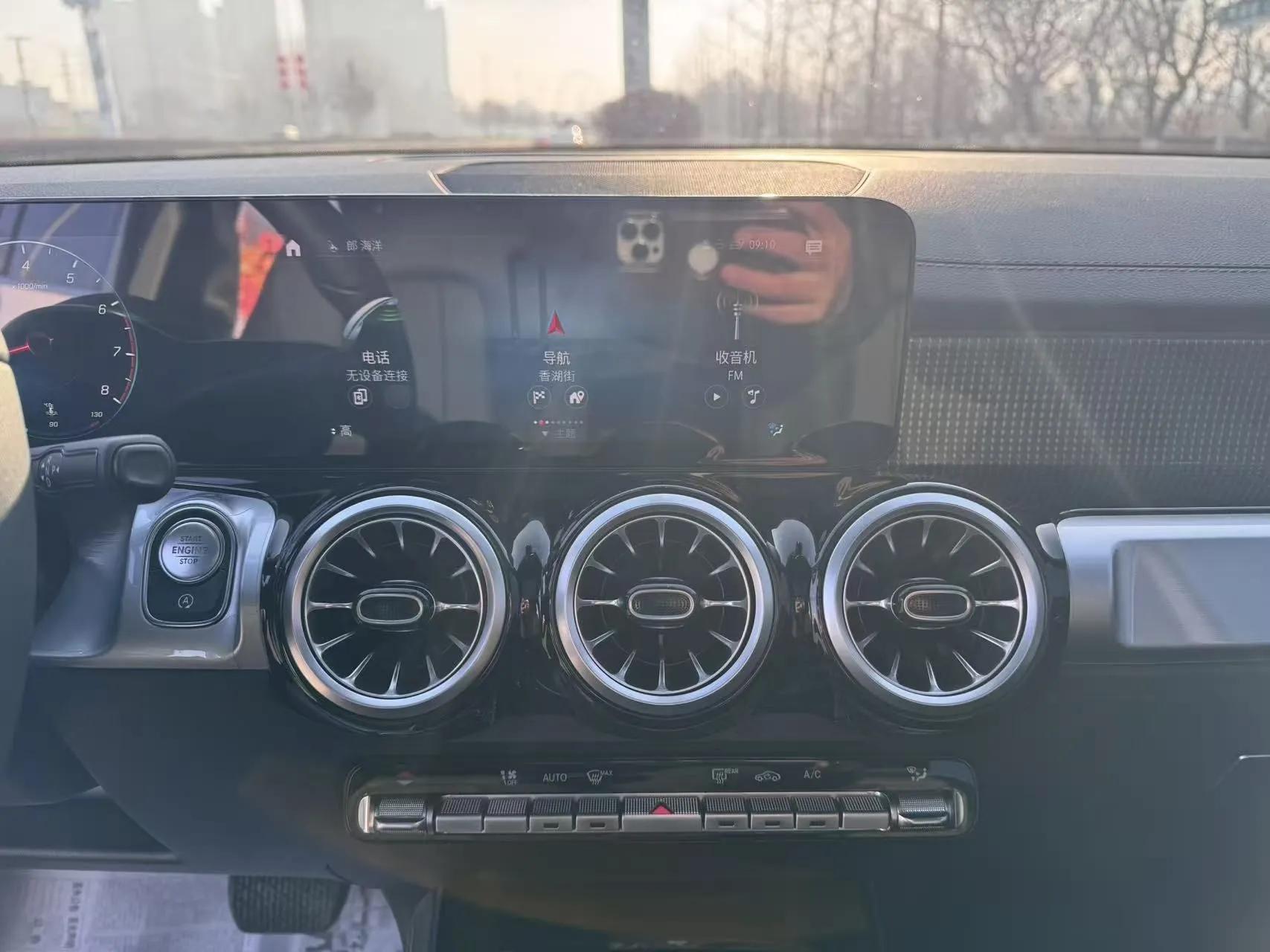 Mercedes-Benz GLB 2022 Updated GLB 200 Fashion Edition — миниатюра 17