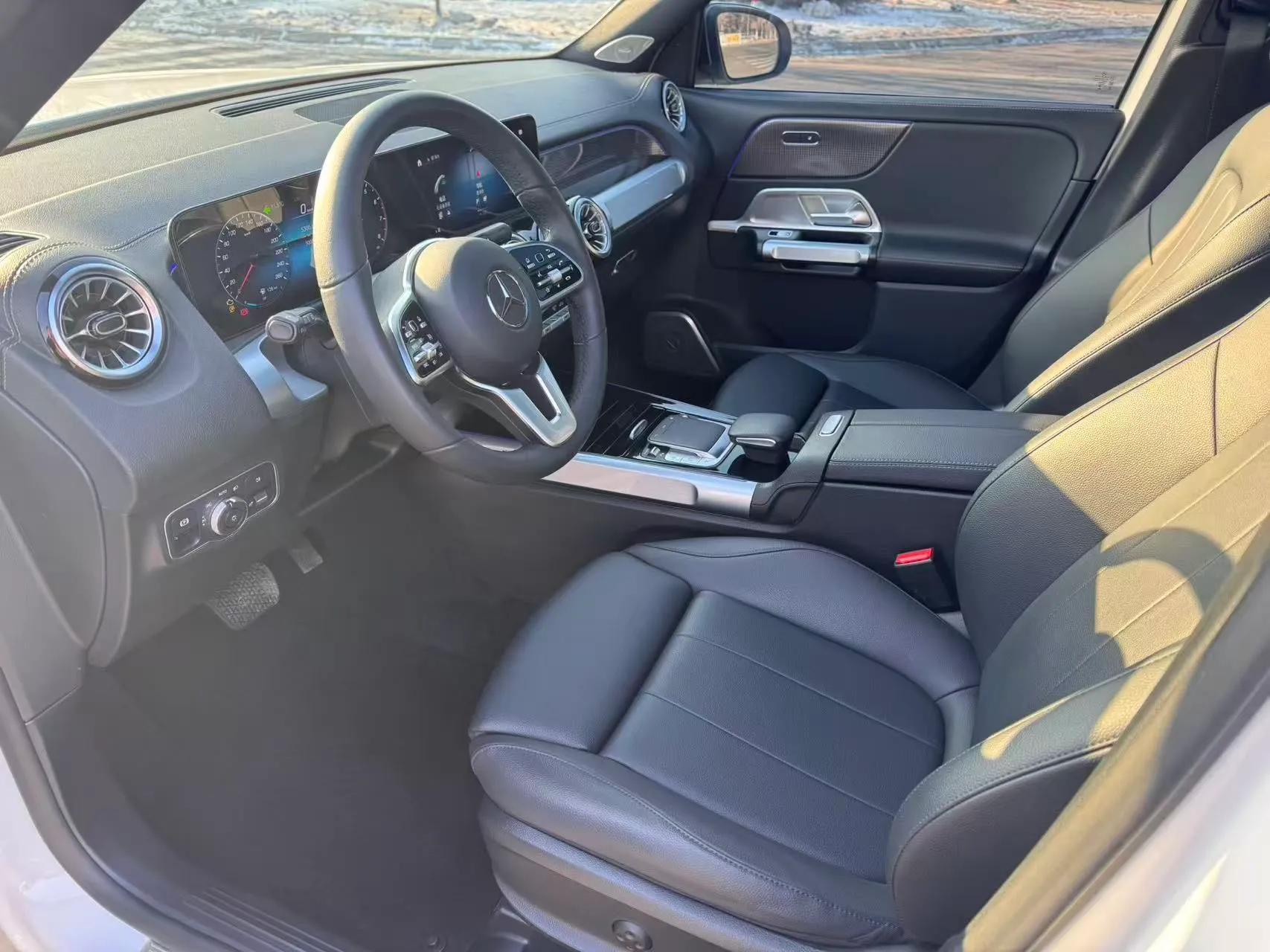 Mercedes-Benz GLB 2022 Updated GLB 200 Fashion Edition — миниатюра 18