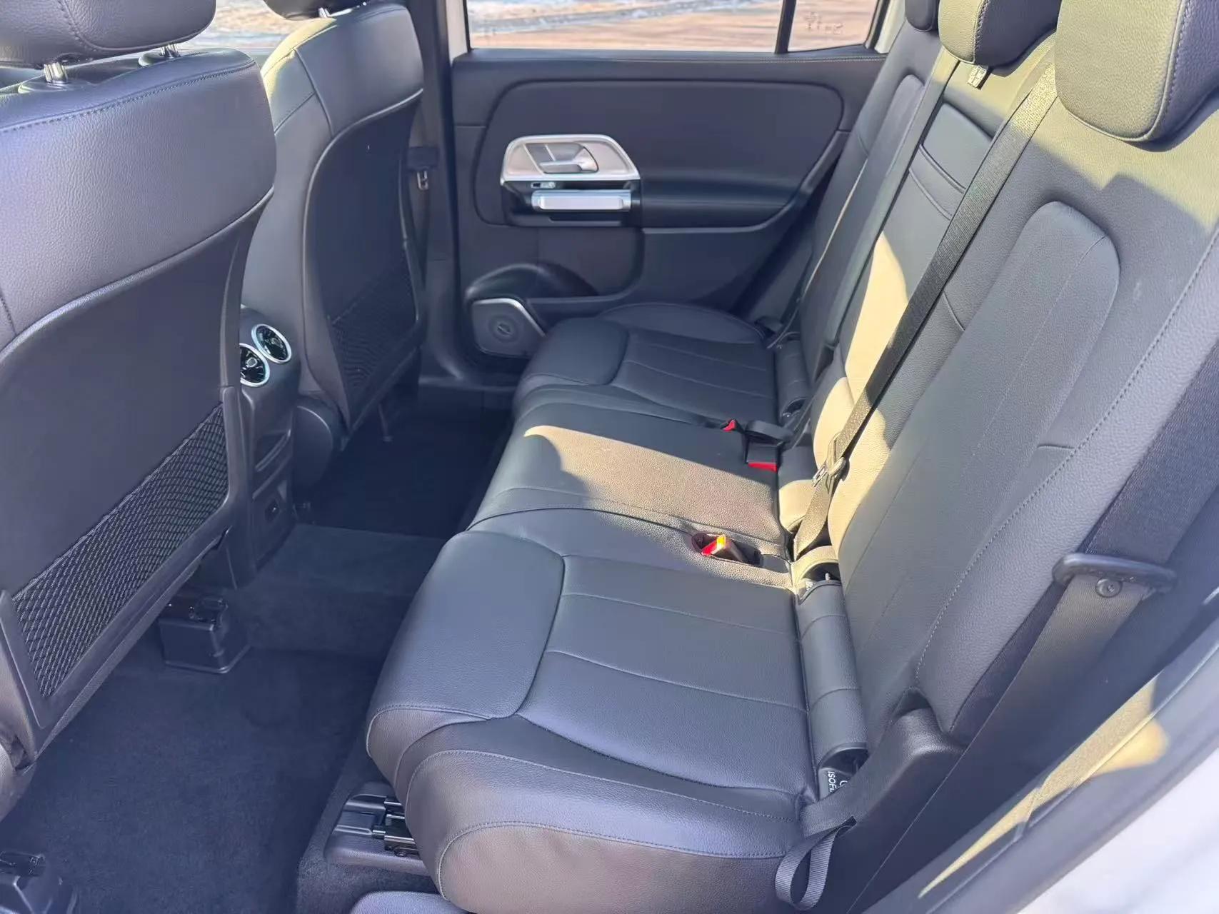 Mercedes-Benz GLB 2022 Updated GLB 200 Fashion Edition — миниатюра 19