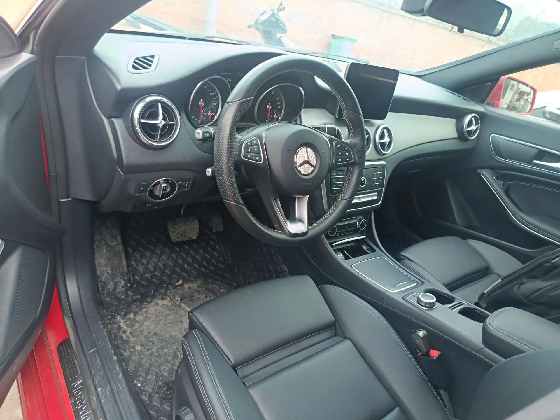 Mercedes-Benz CLA 2018 CLA 200 Sport Edition — миниатюра 12