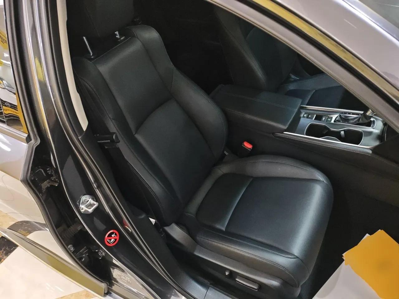 Honda Accord 2022 260TURBO Luxury Edition — миниатюра 23