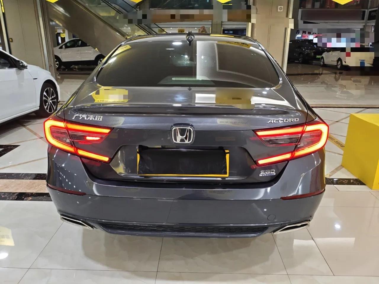 Honda Accord 2022 260TURBO Luxury Edition — миниатюра 5