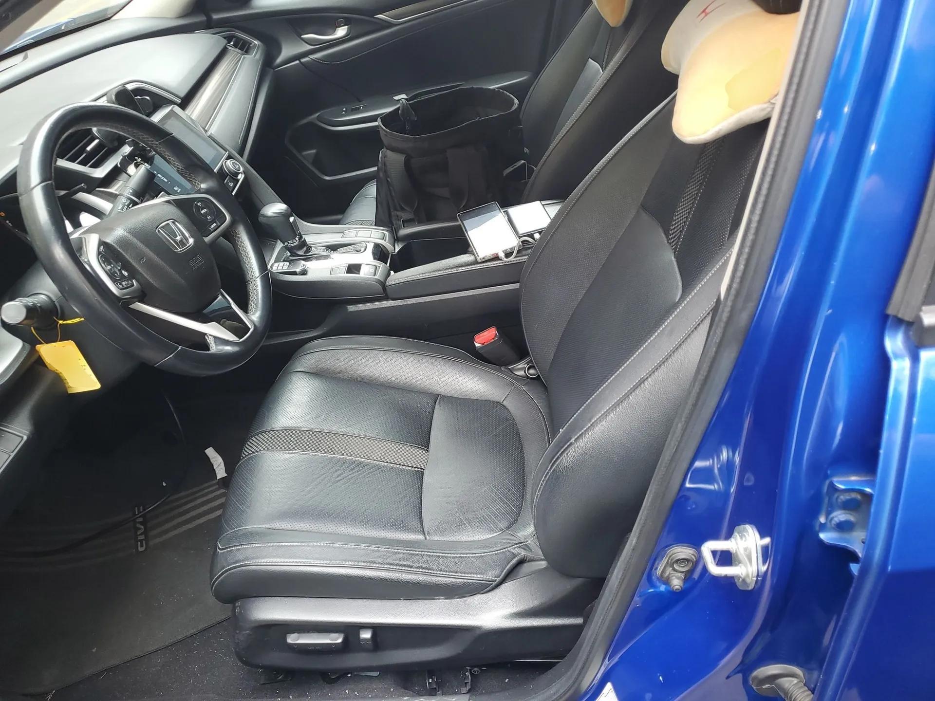 Honda Civic 2019 220TURBO CVT Power Edition China VI Emission Standard — миниатюра 17