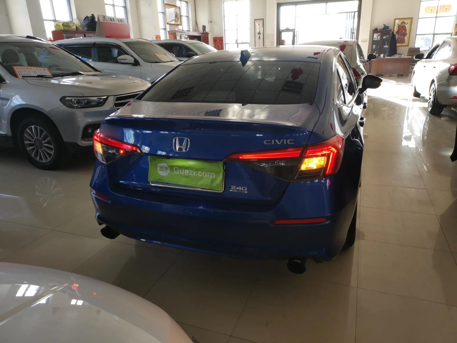 Honda Civic 2022 240TURBO CVT Dynamic Edition — миниатюра 5