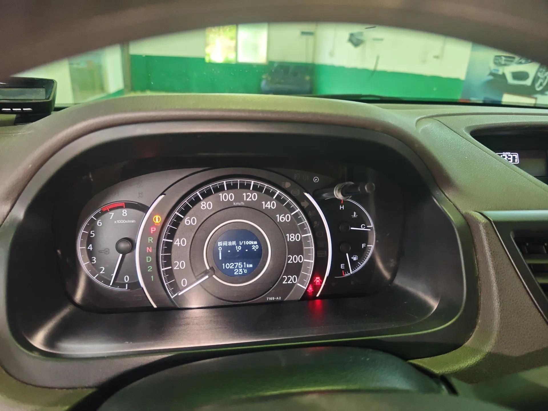 Honda CR-V 2012 2.0L two-wheel drive urban version — миниатюра 14