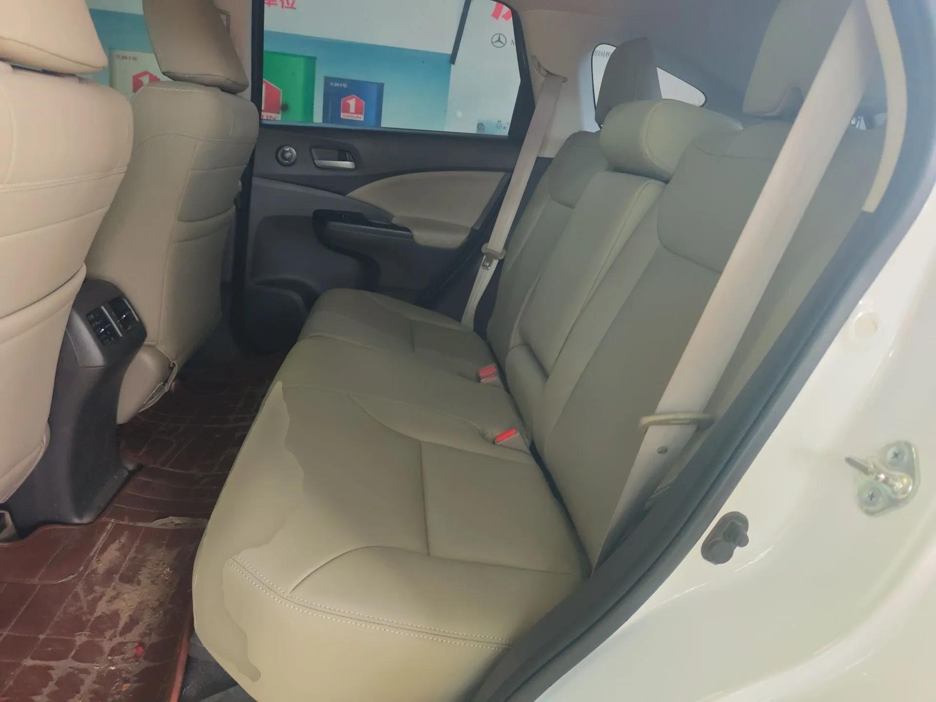 Honda CR-V 2012 2.0L two-wheel drive urban version — миниатюра 19