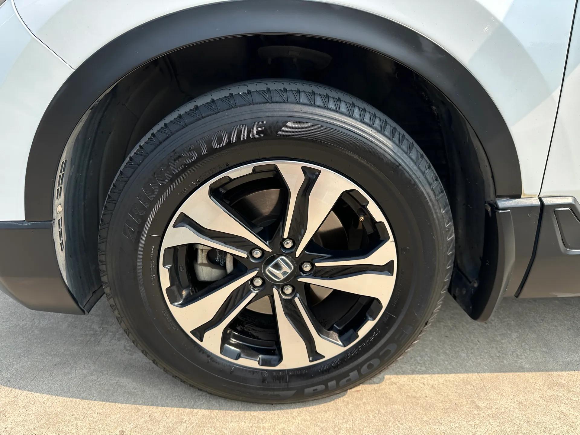 Honda CR-V 2018 240TURBO CVT 2WD Comfort Version — миниатюра 11