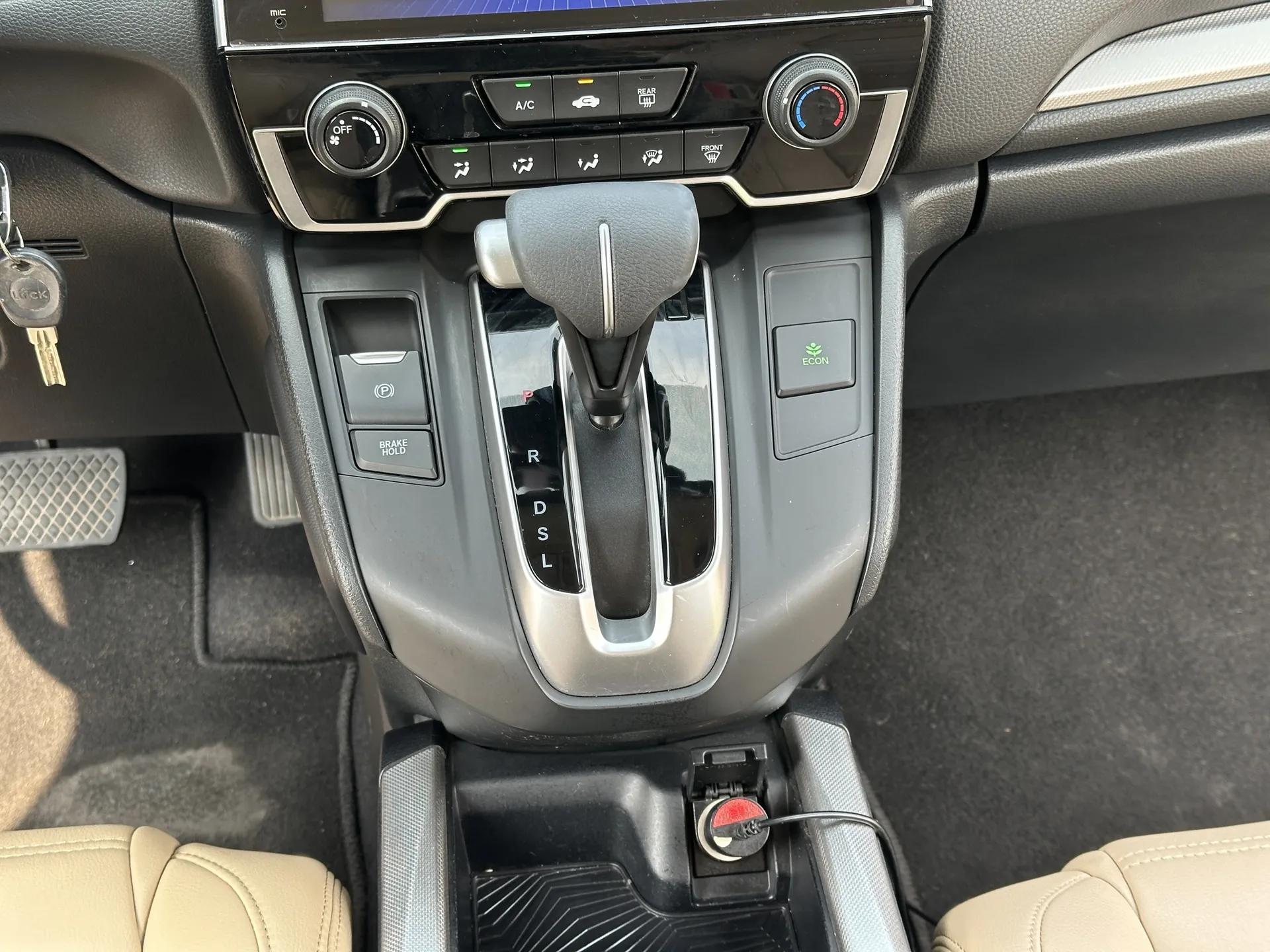 Honda CR-V 2018 240TURBO CVT 2WD Comfort Version — миниатюра 17