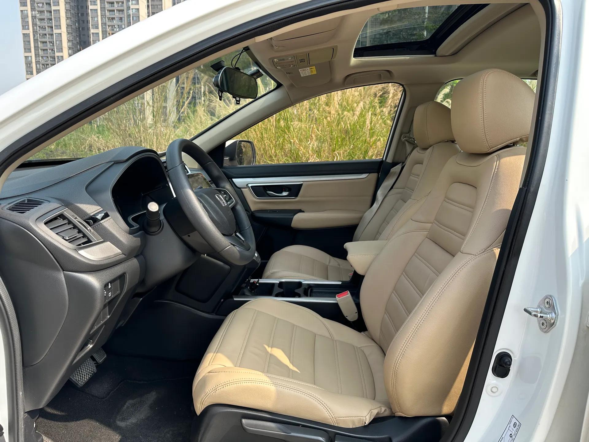 Honda CR-V 2018 240TURBO CVT 2WD Comfort Version — миниатюра 18