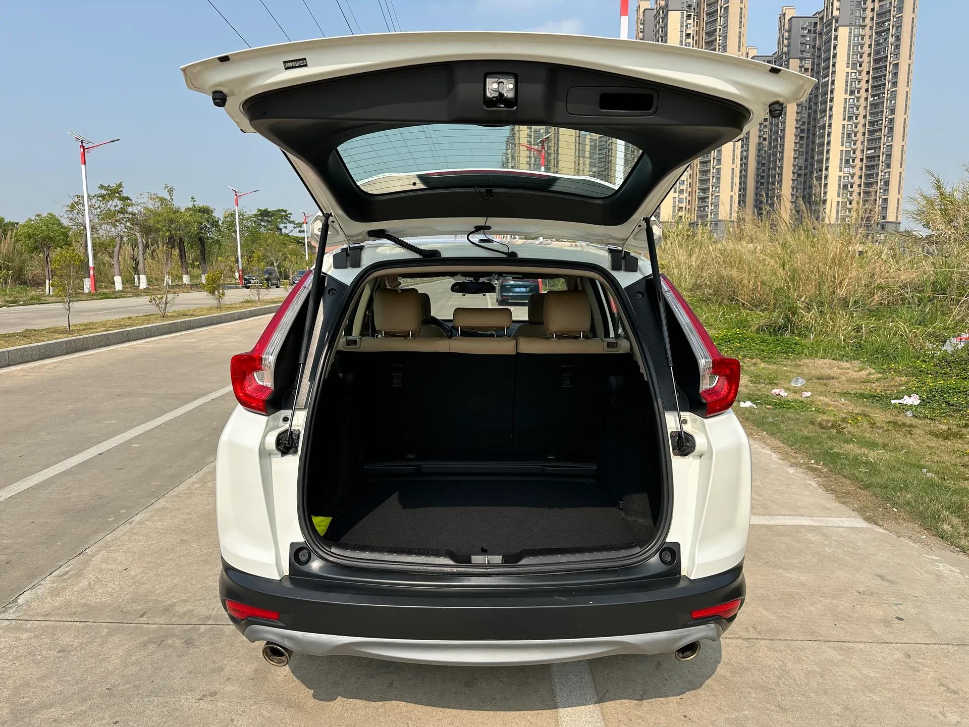 Honda CR-V 2018 240TURBO CVT 2WD Comfort Version — миниатюра 20