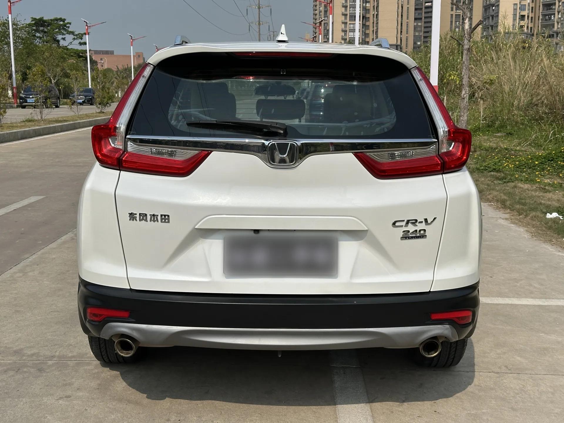 Honda CR-V 2018 240TURBO CVT 2WD Comfort Version — миниатюра 8