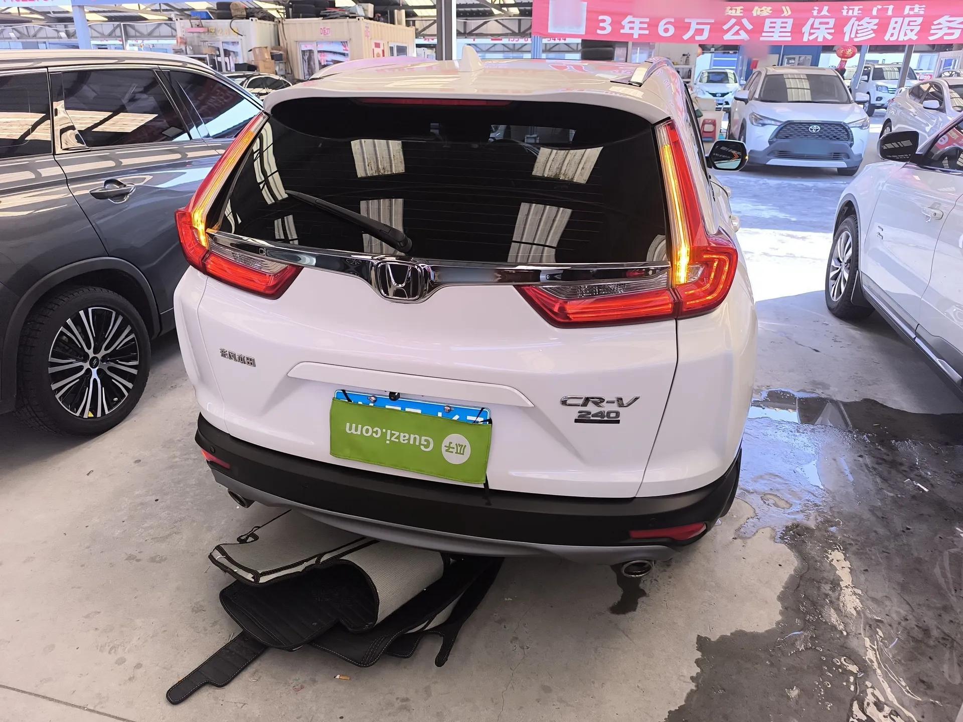 Honda CR-V 2019 240TURBO CVT 2WD Comfort Version China V — миниатюра 3