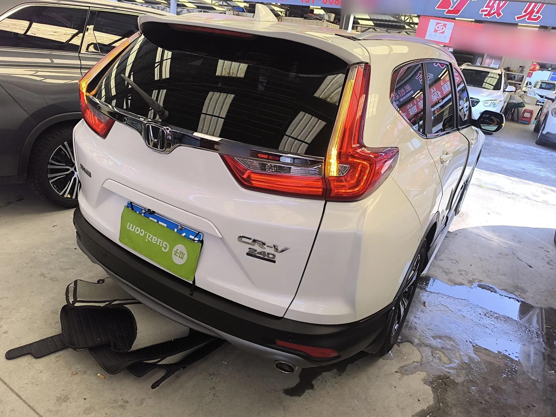 Honda CR-V 2019 240TURBO CVT 2WD Comfort Version China V — миниатюра 8