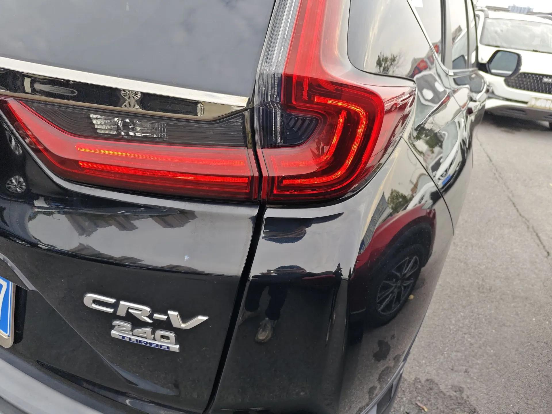 Honda CR-V 2021 240TURBO CVT Two-Wheel Drive Urban Edition — миниатюра 7
