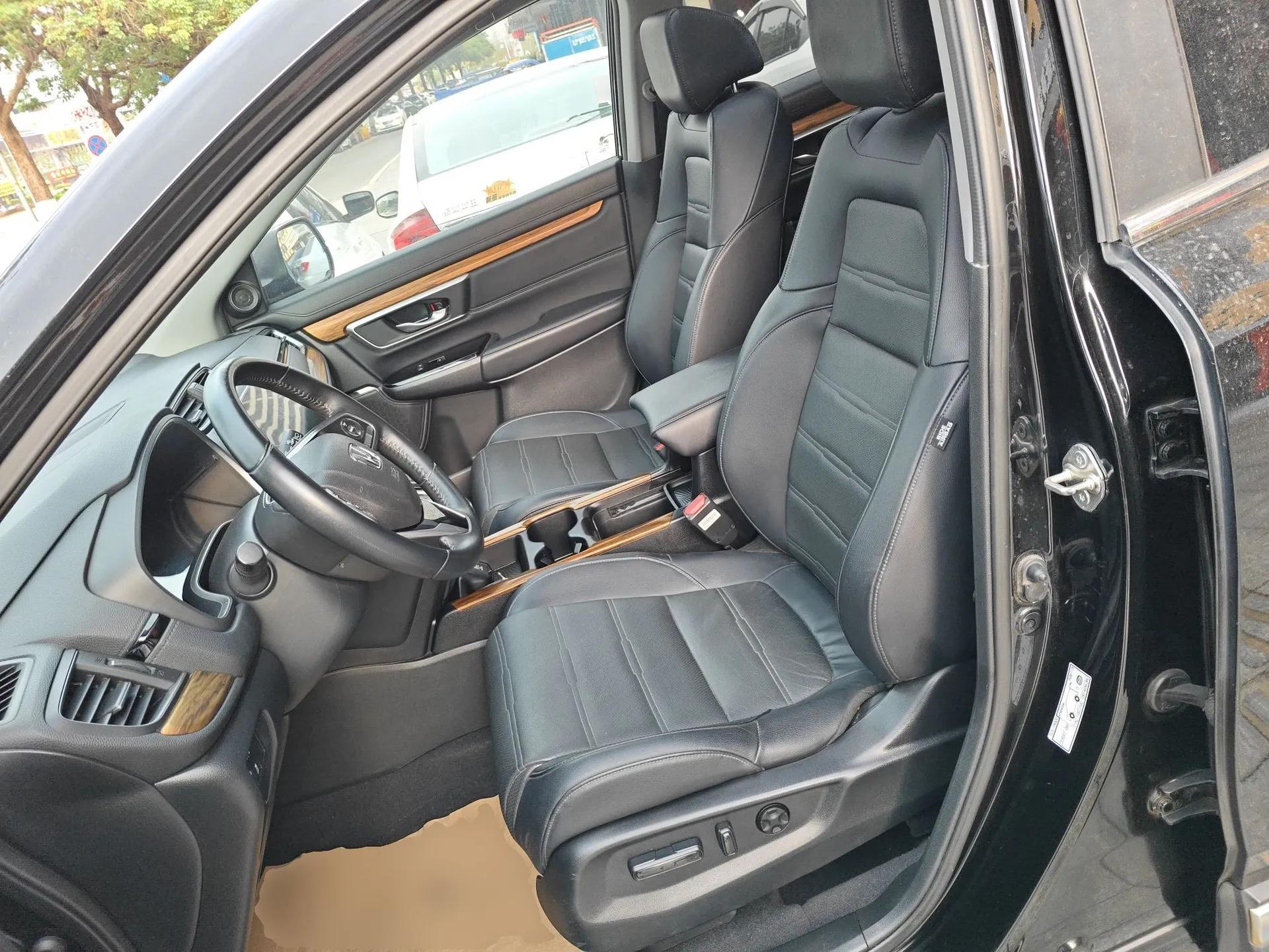 Honda CR-V 2019 240TURBO CVT 2WD Fashion Edition China VI — миниатюра 18