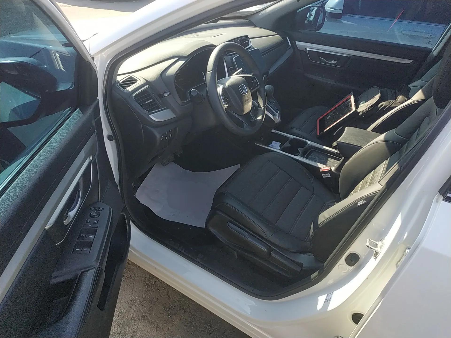 Honda CR-V 2021 240TURBO CVT Two-Wheel Drive Urban Edition — миниатюра 19