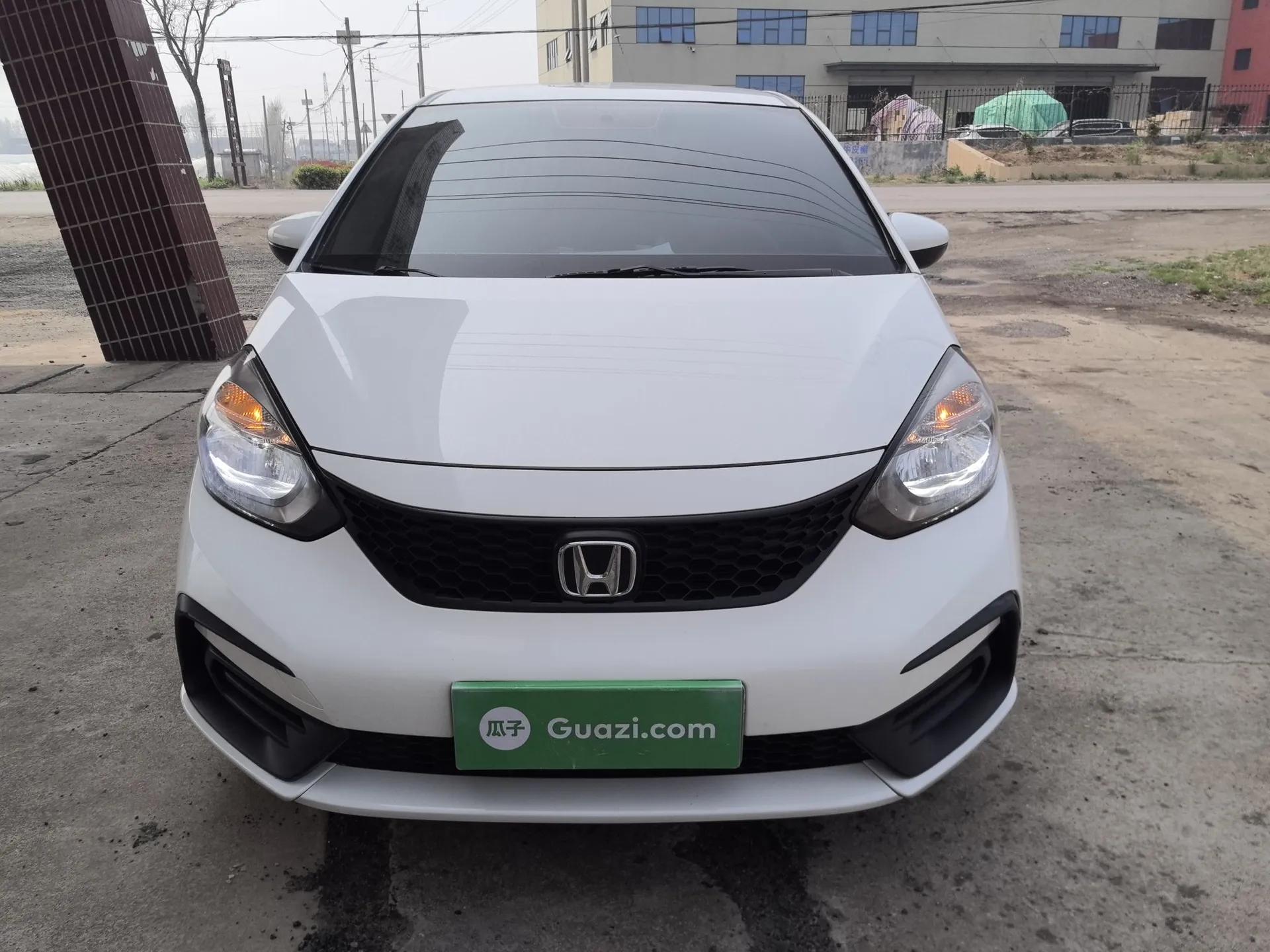 Honda Fit 2021 1.5L CVT Trend Edition — миниатюра 2