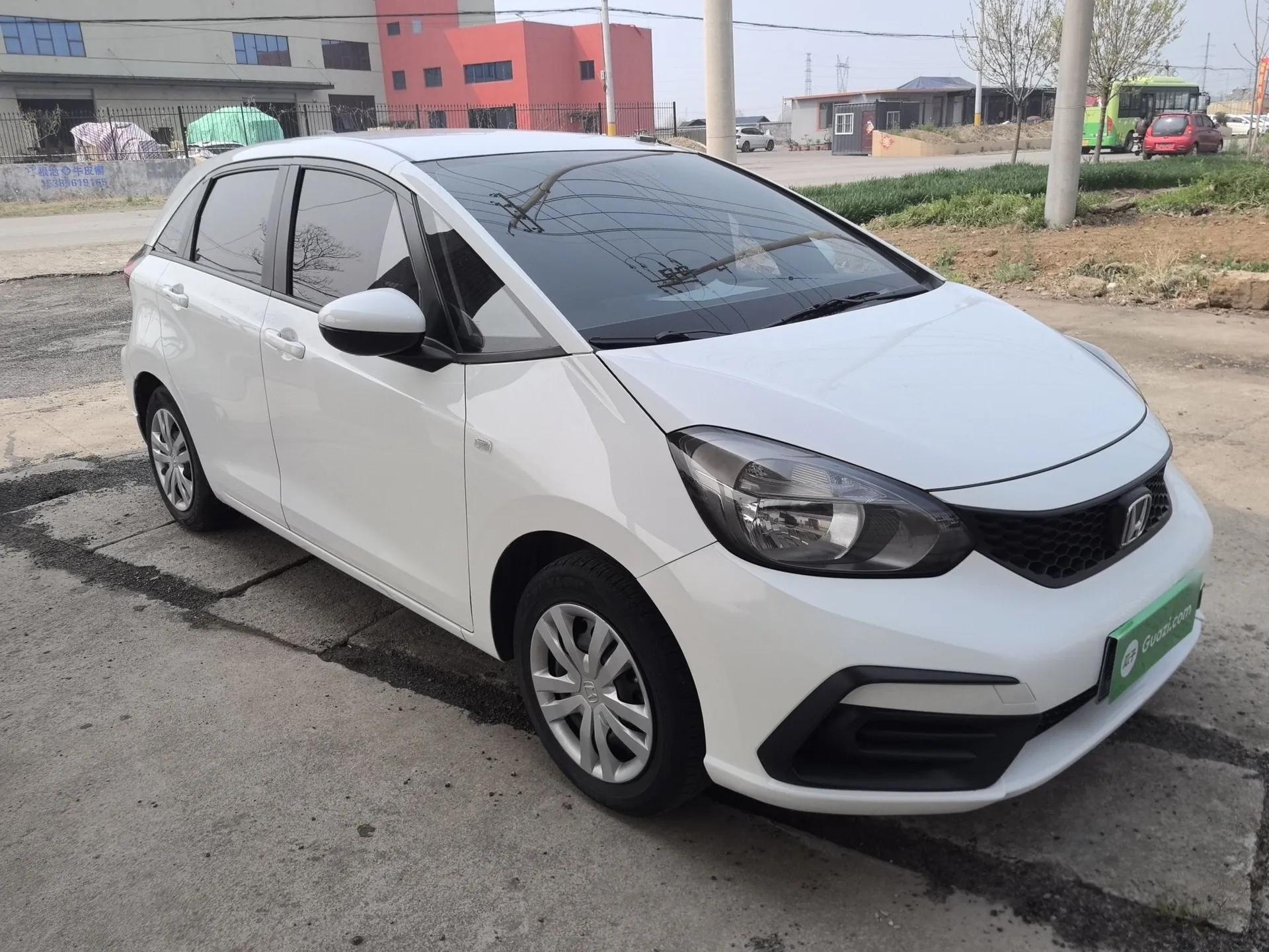 Honda Fit 2021 1.5L CVT Trend Edition — миниатюра 3