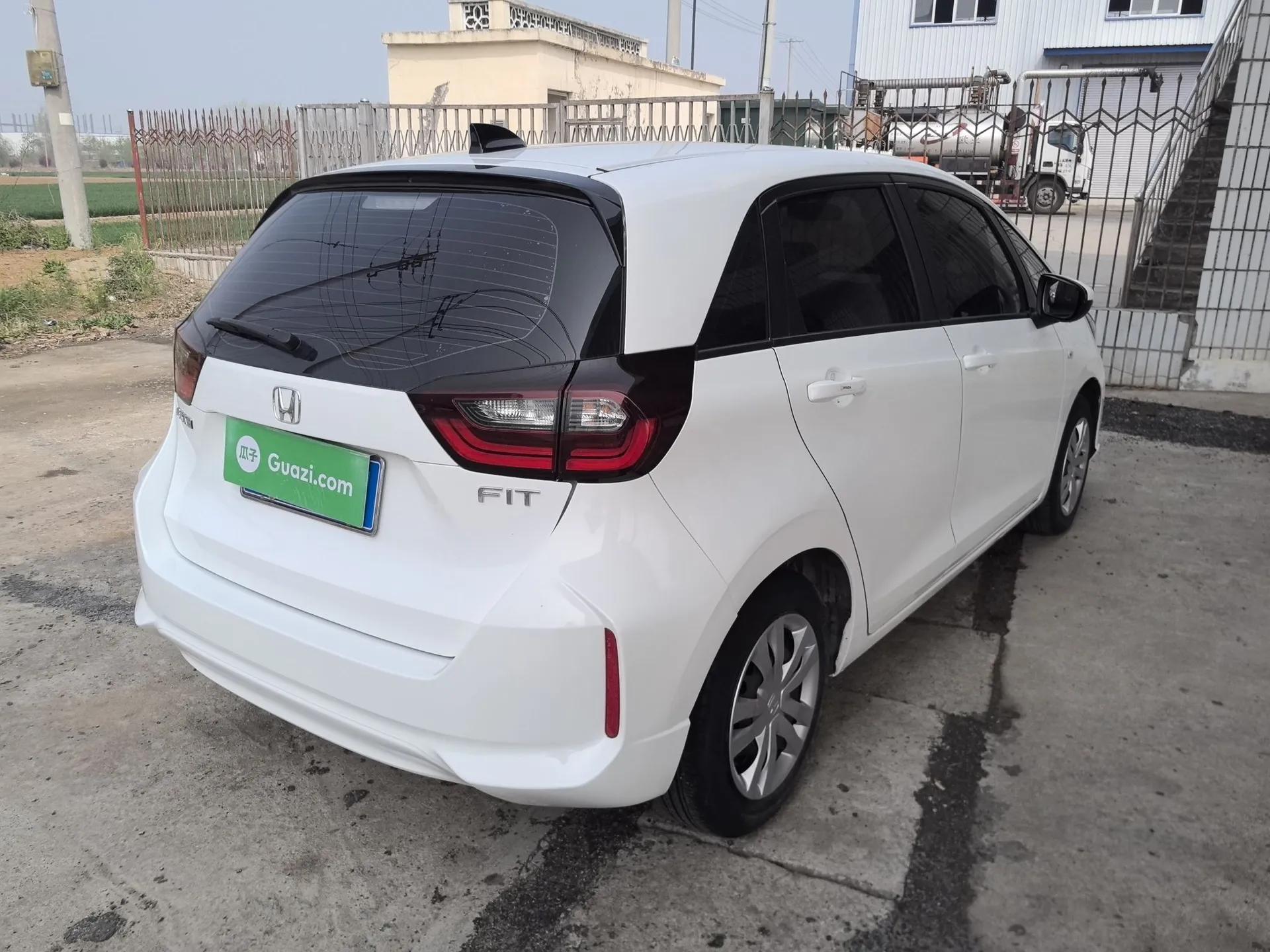 Honda Fit 2021 1.5L CVT Trend Edition — миниатюра 6