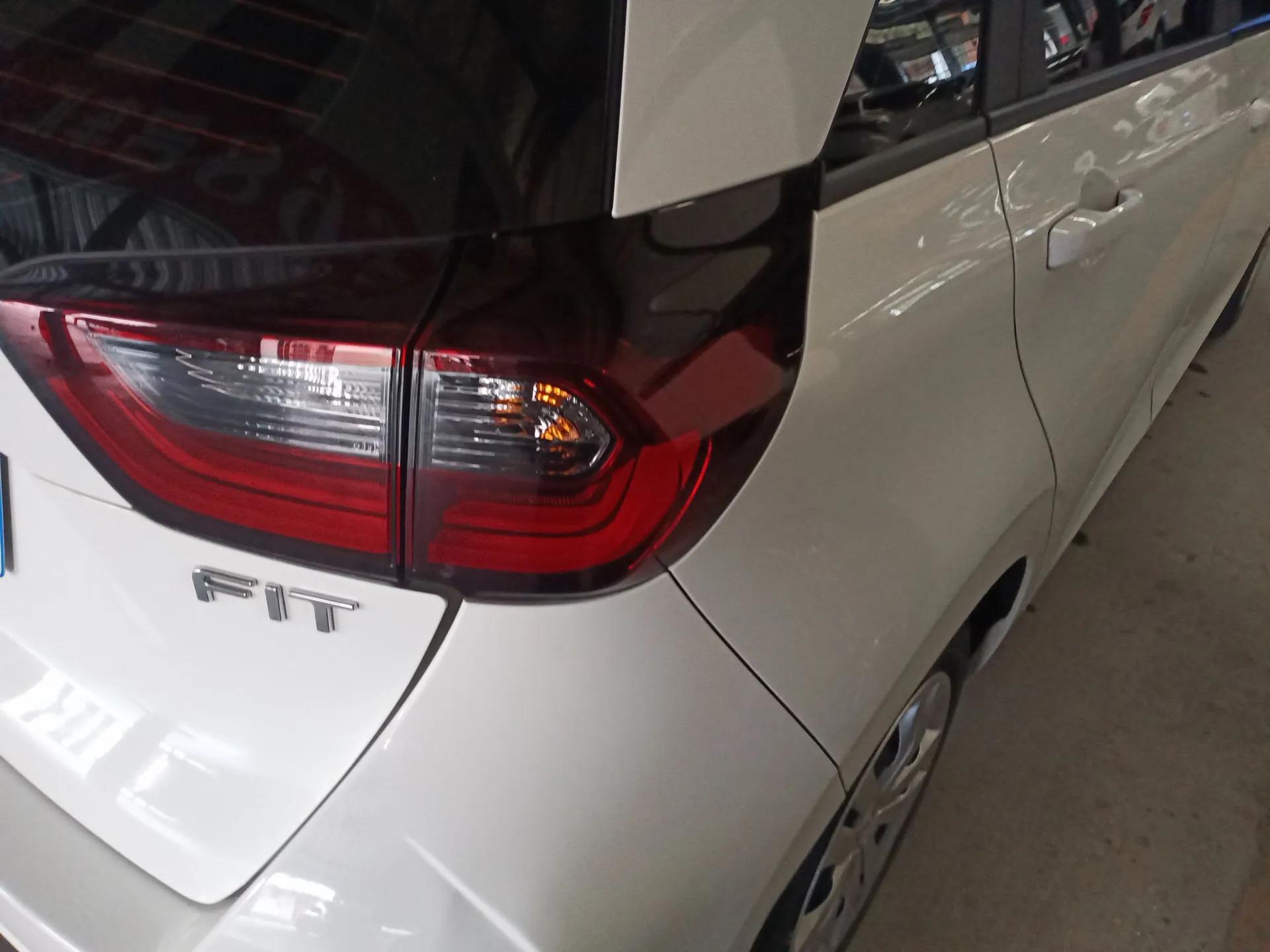 Honda Fit 2021 1.5L CVT Trend Edition — миниатюра 7