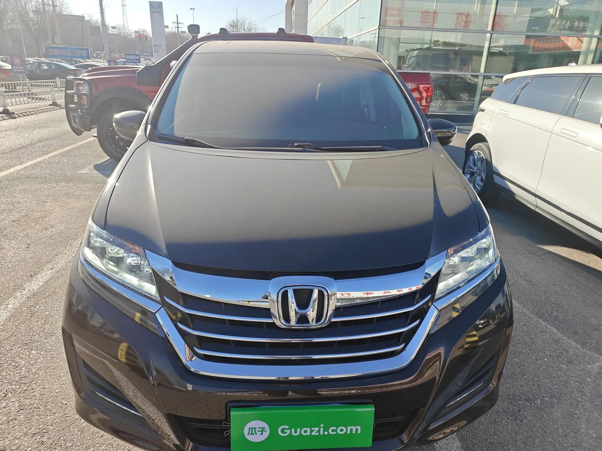 Honda Elysion 2016 2.4L Luxury Edition — миниатюра 3