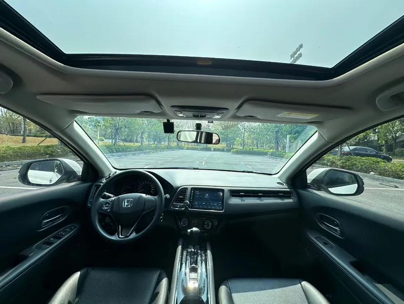 Honda Vezel 2020 1.5L CVT Pioneer Edition — миниатюра 24