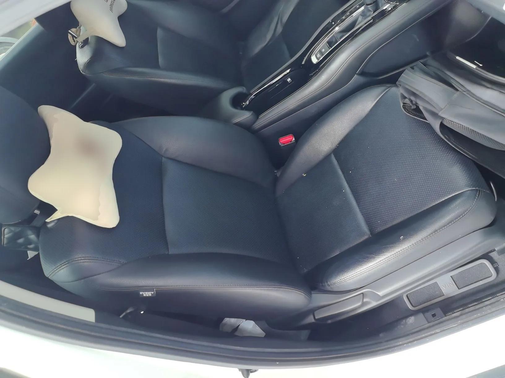 Honda Vezel 2020 1.5L CVT Pioneer Edition — миниатюра 25