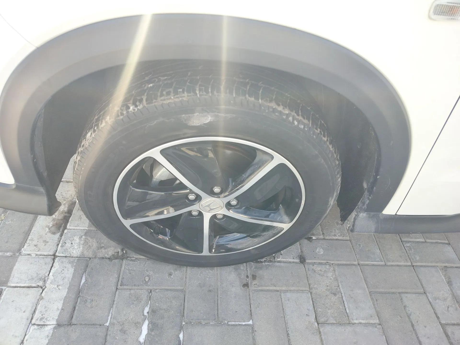 Honda Vezel 2020 1.5L CVT Pioneer Edition — миниатюра 9