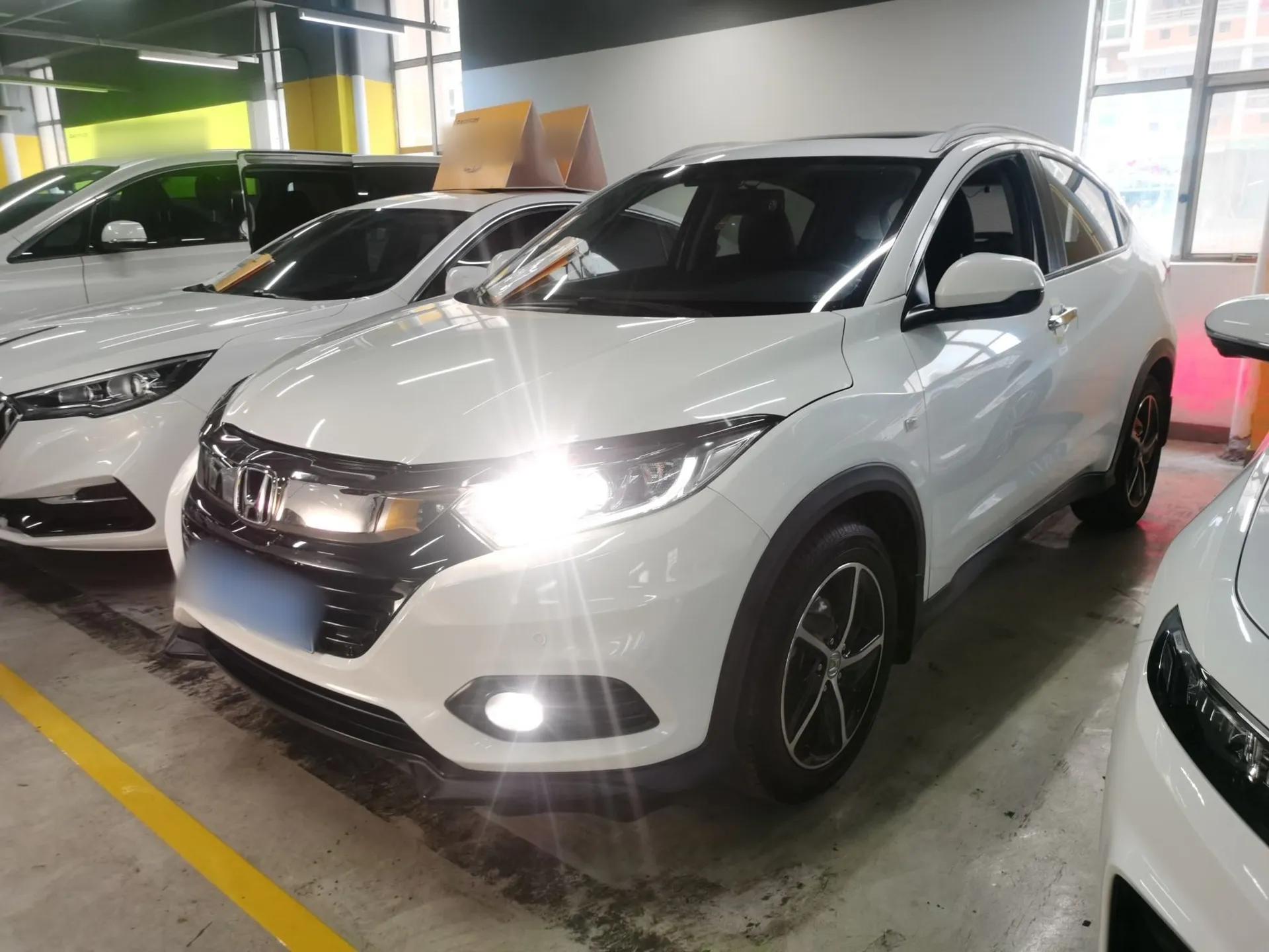 Honda Vezel 2020 1.5L CVT Pioneer Edition — миниатюра 1