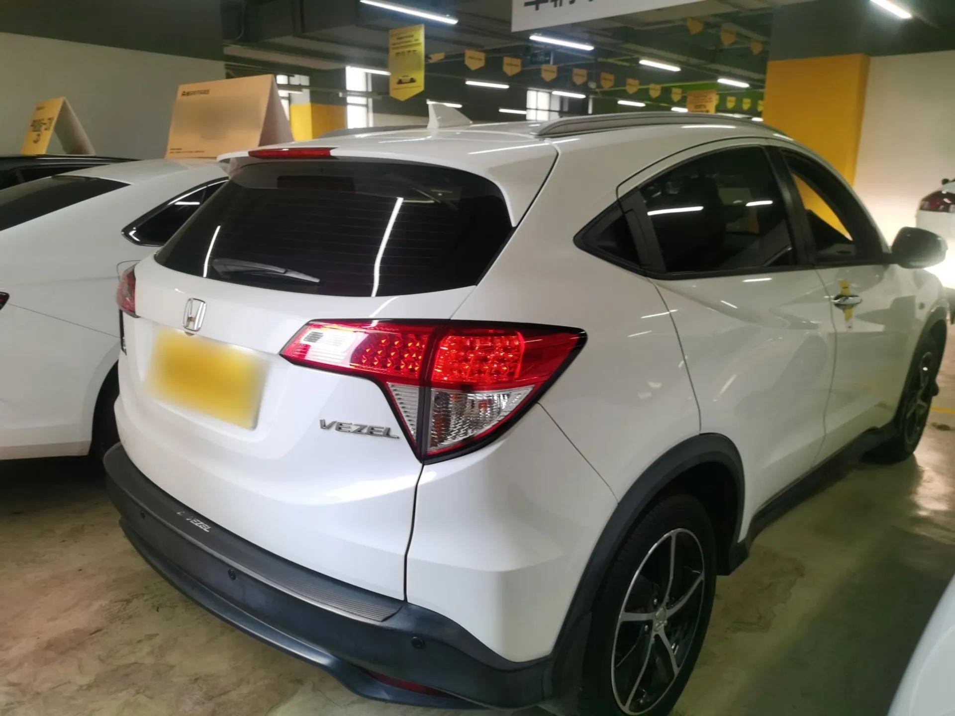 Honda Vezel 2020 1.5L CVT Pioneer Edition — миниатюра 6