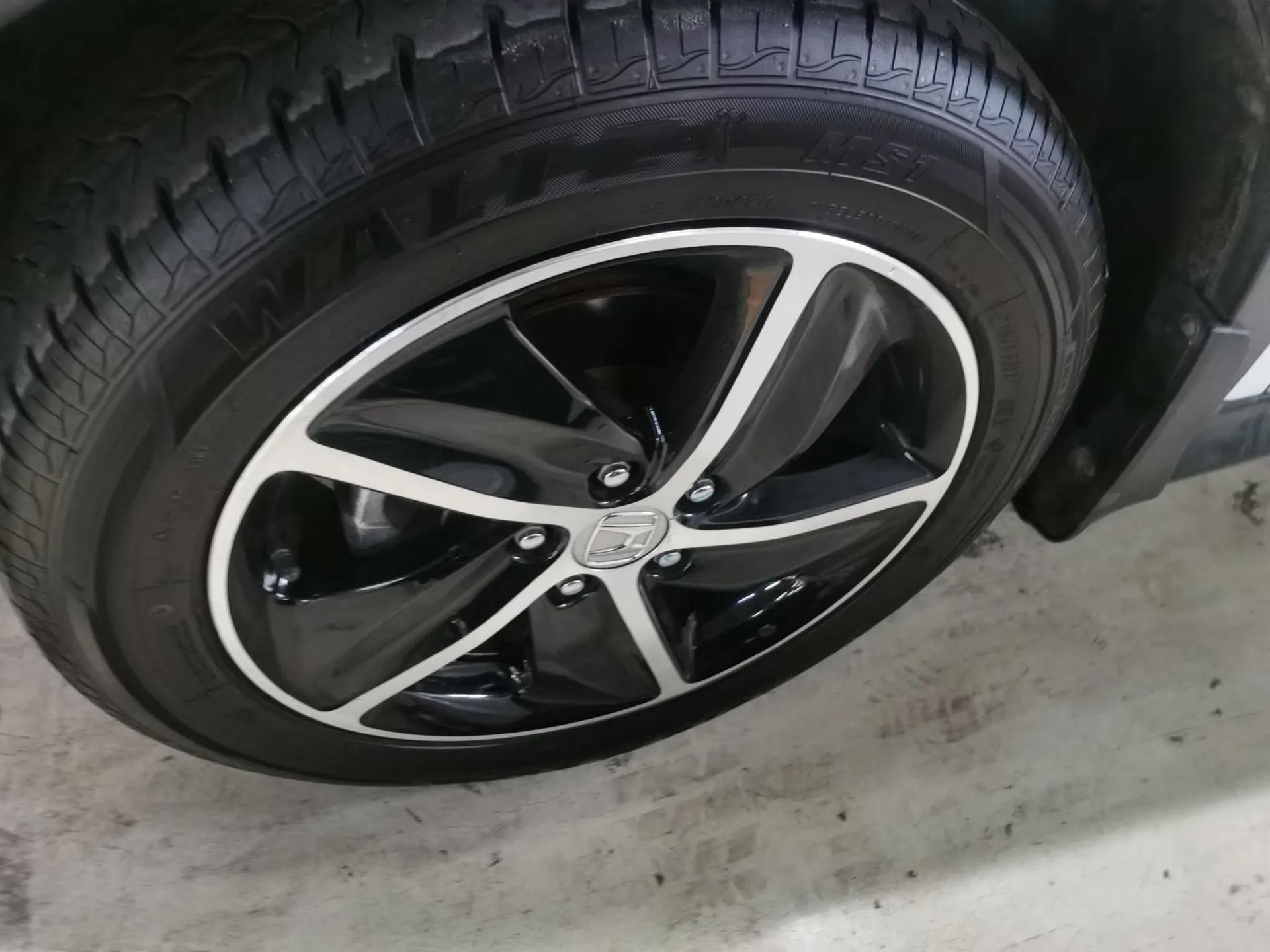 Honda Vezel 2020 1.5L CVT Pioneer Edition — миниатюра 8