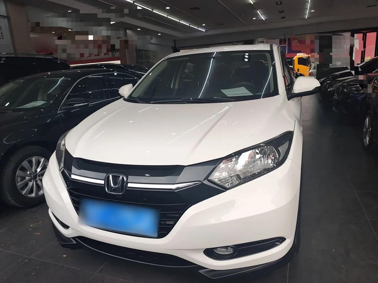 Honda Vezel 2015 1.8L CVT 2WD Elite Model — миниатюра 2