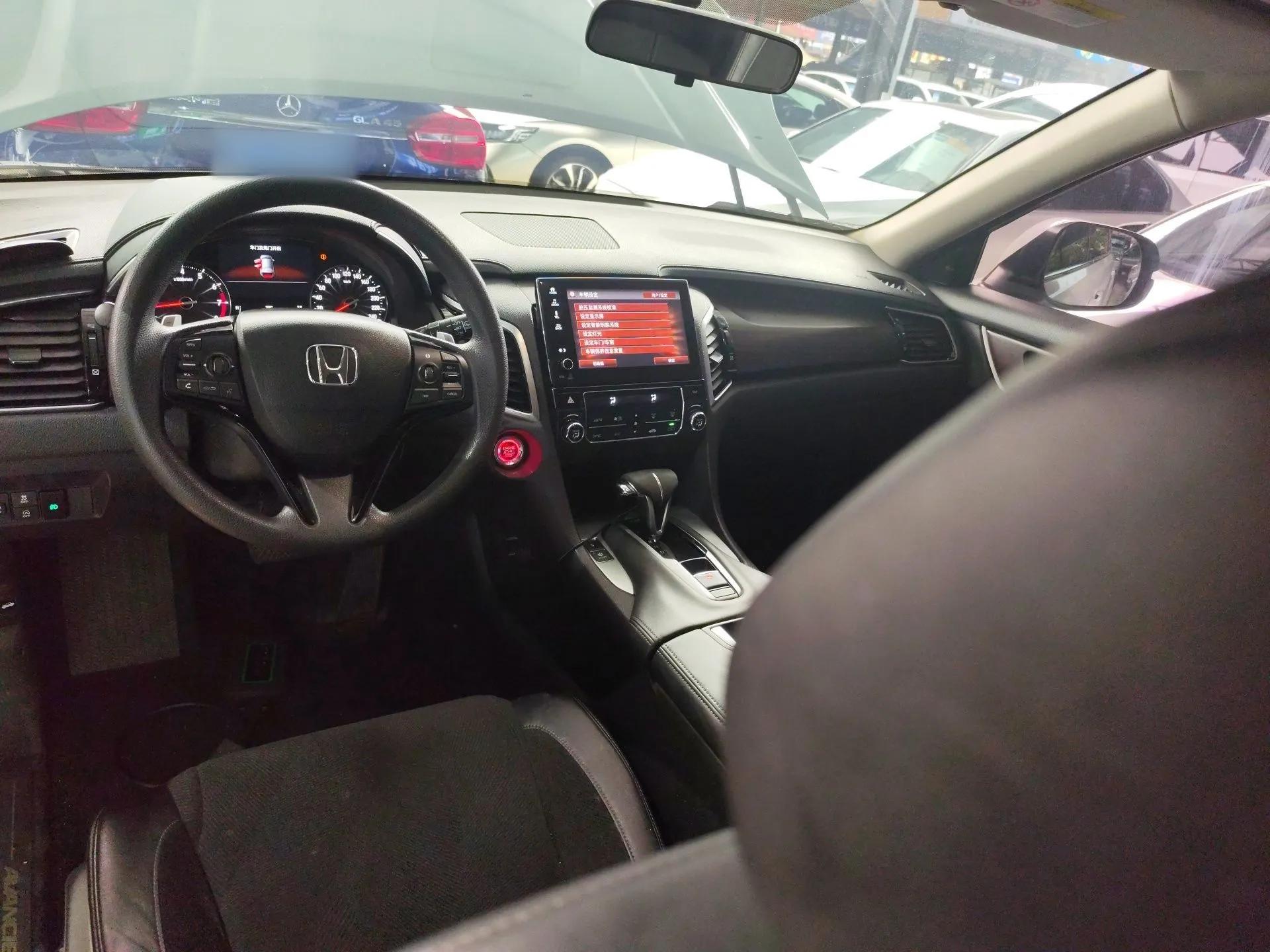 Honda Avancier 2019 240TURBO Two-Wheel Drive Elite Edition — миниатюра 12