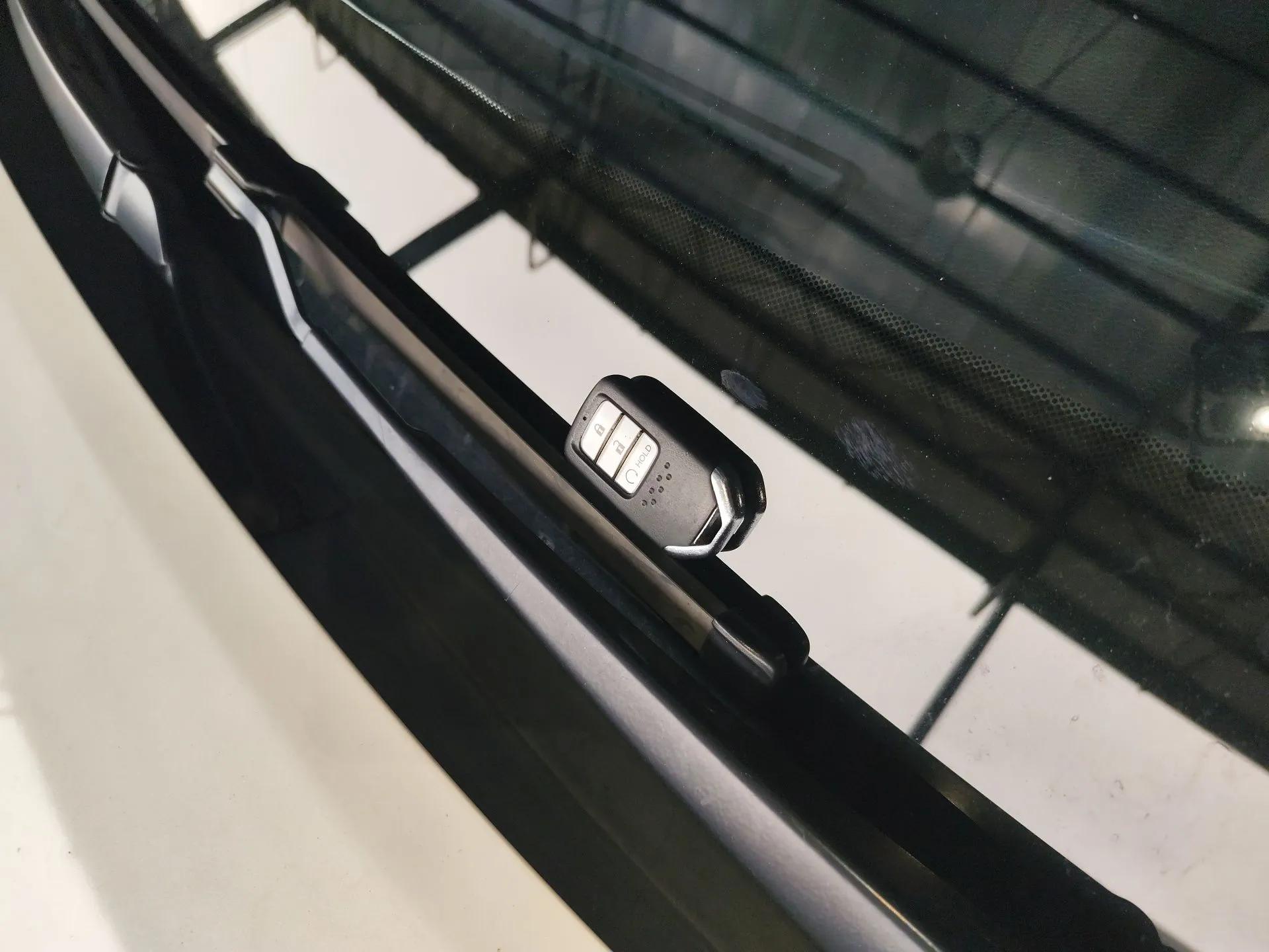 Honda Avancier 2019 240TURBO Two-Wheel Drive Elite Edition — миниатюра 22