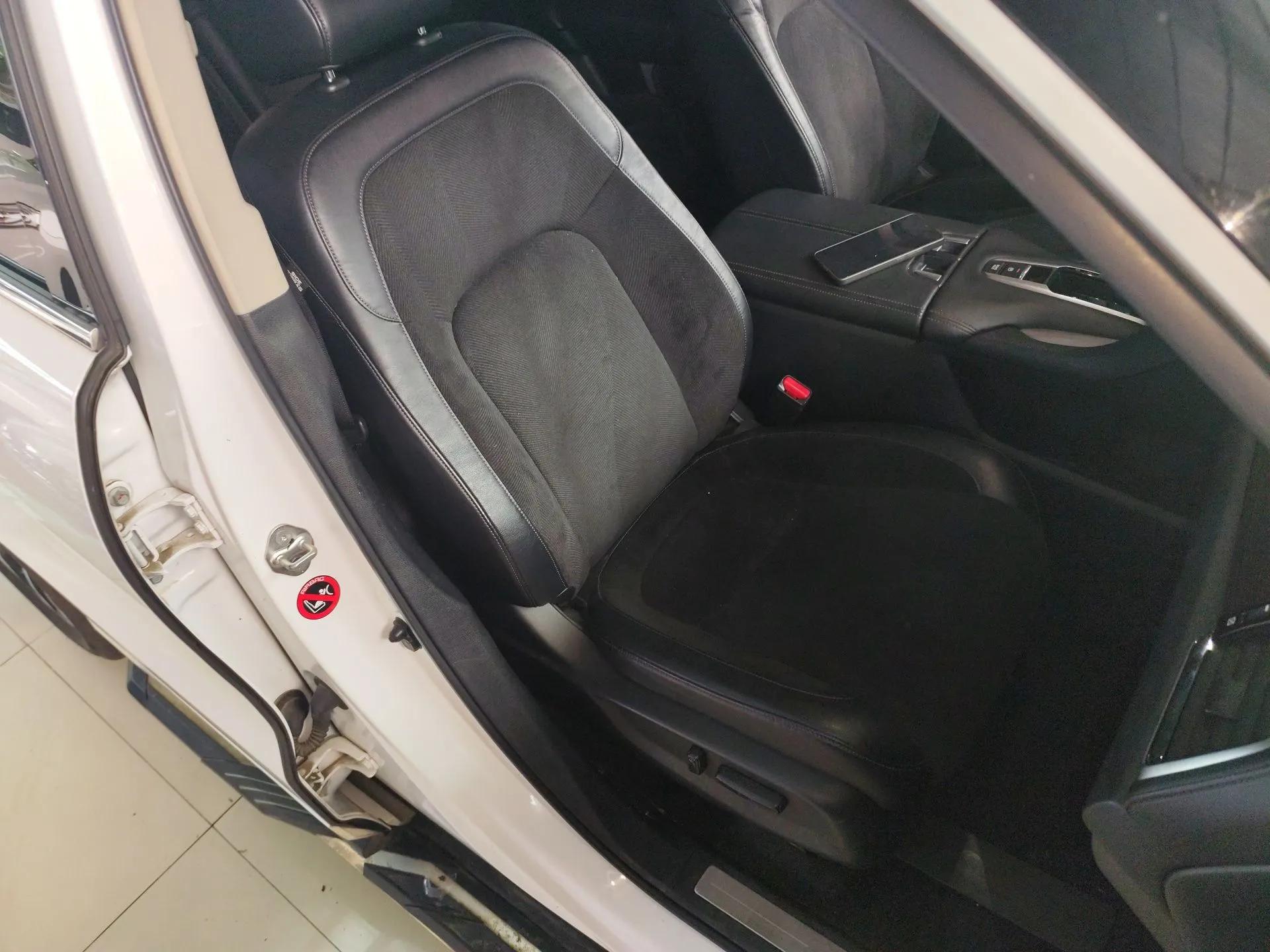 Honda Avancier 2019 240TURBO Two-Wheel Drive Elite Edition — миниатюра 23