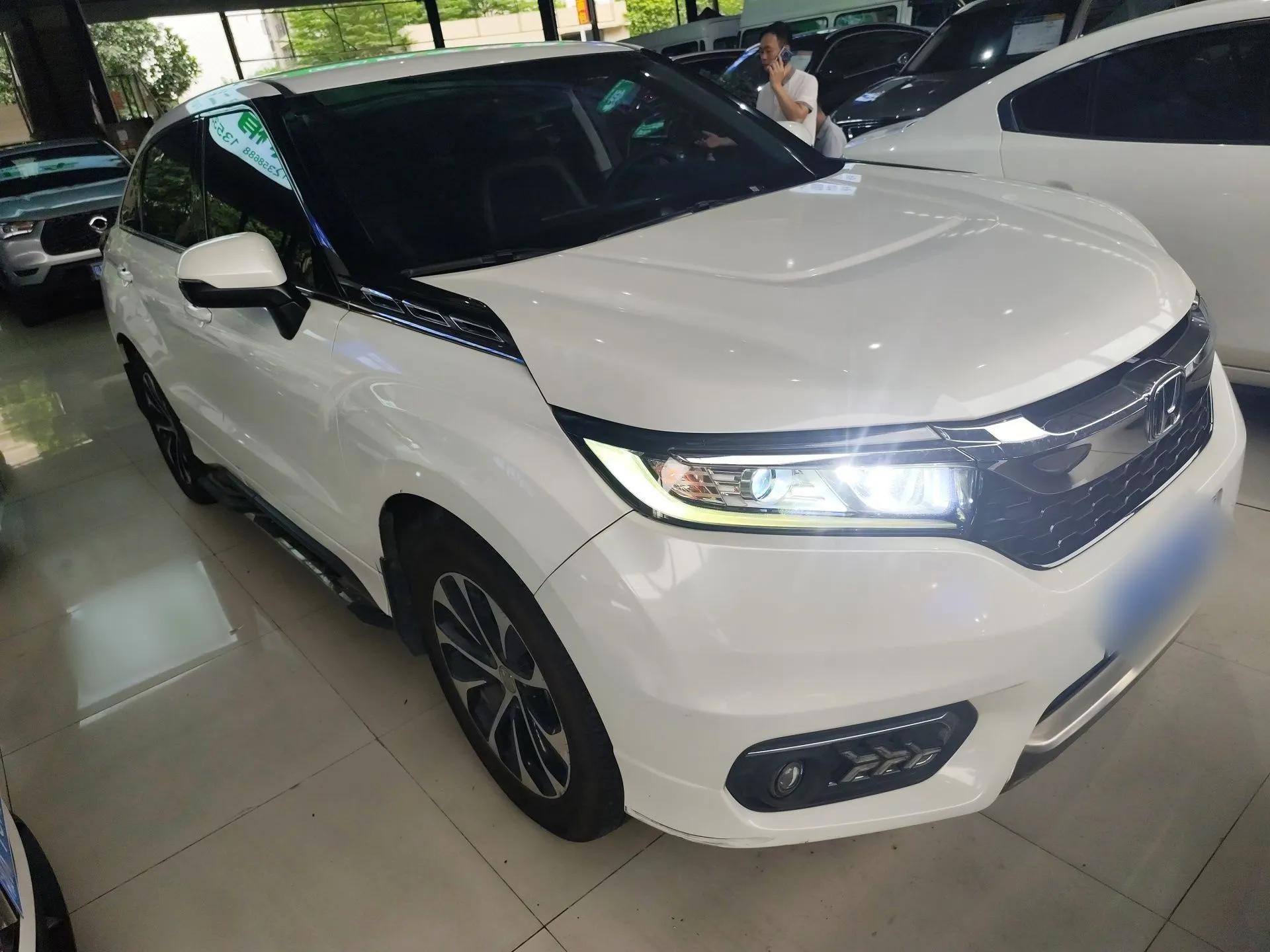 Honda Avancier 2019 240TURBO Two-Wheel Drive Elite Edition — миниатюра 6