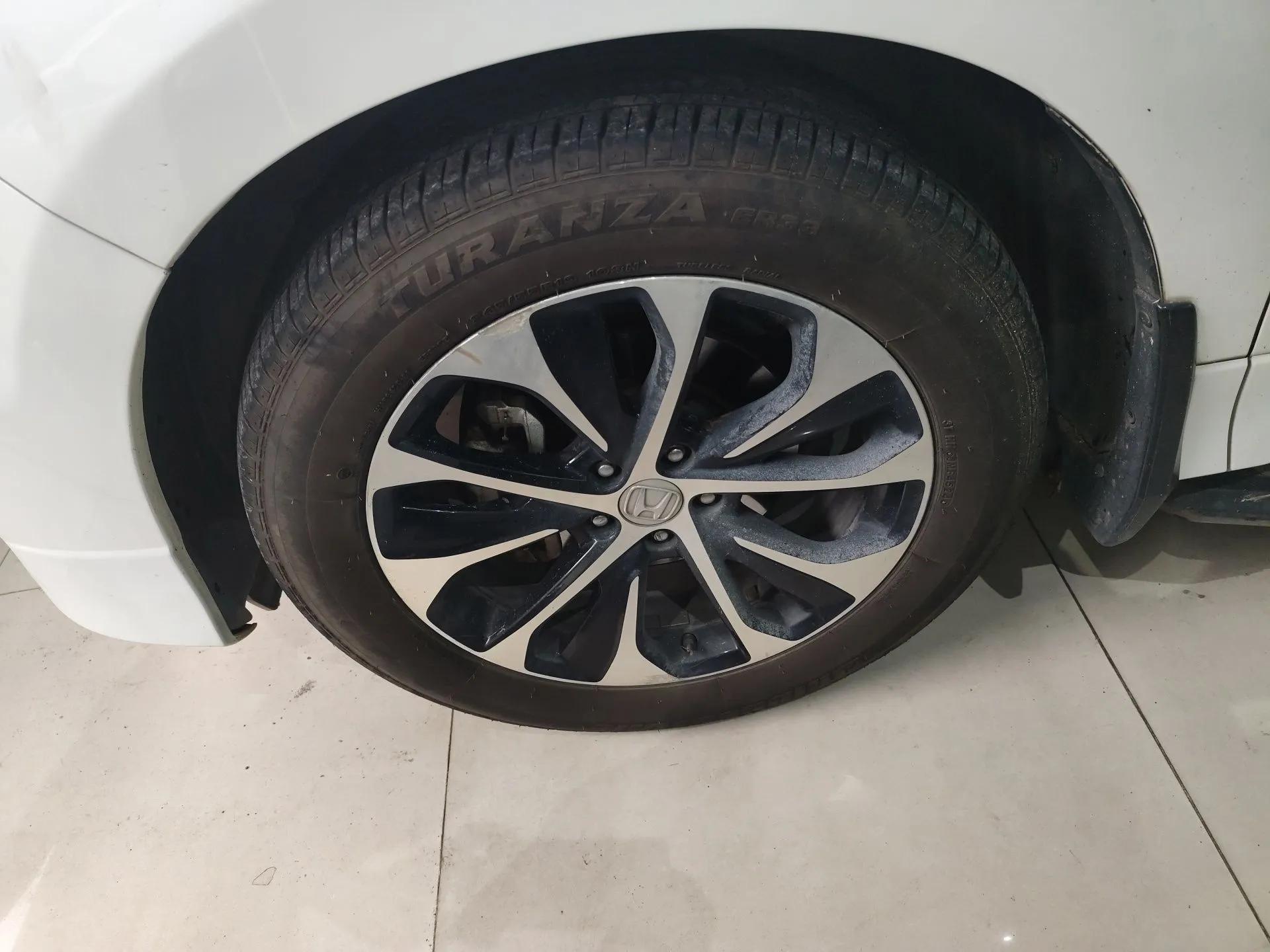Honda Avancier 2019 240TURBO Two-Wheel Drive Elite Edition — миниатюра 9
